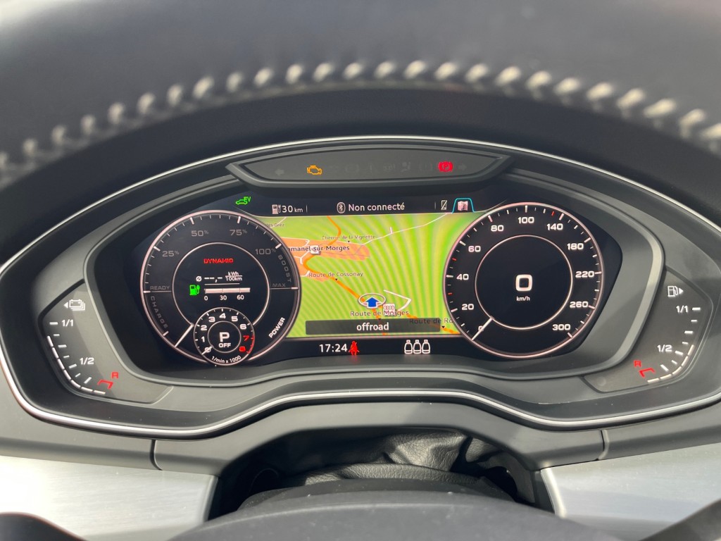 AUDI Q5 55 TFSI e sport quattro-image-13