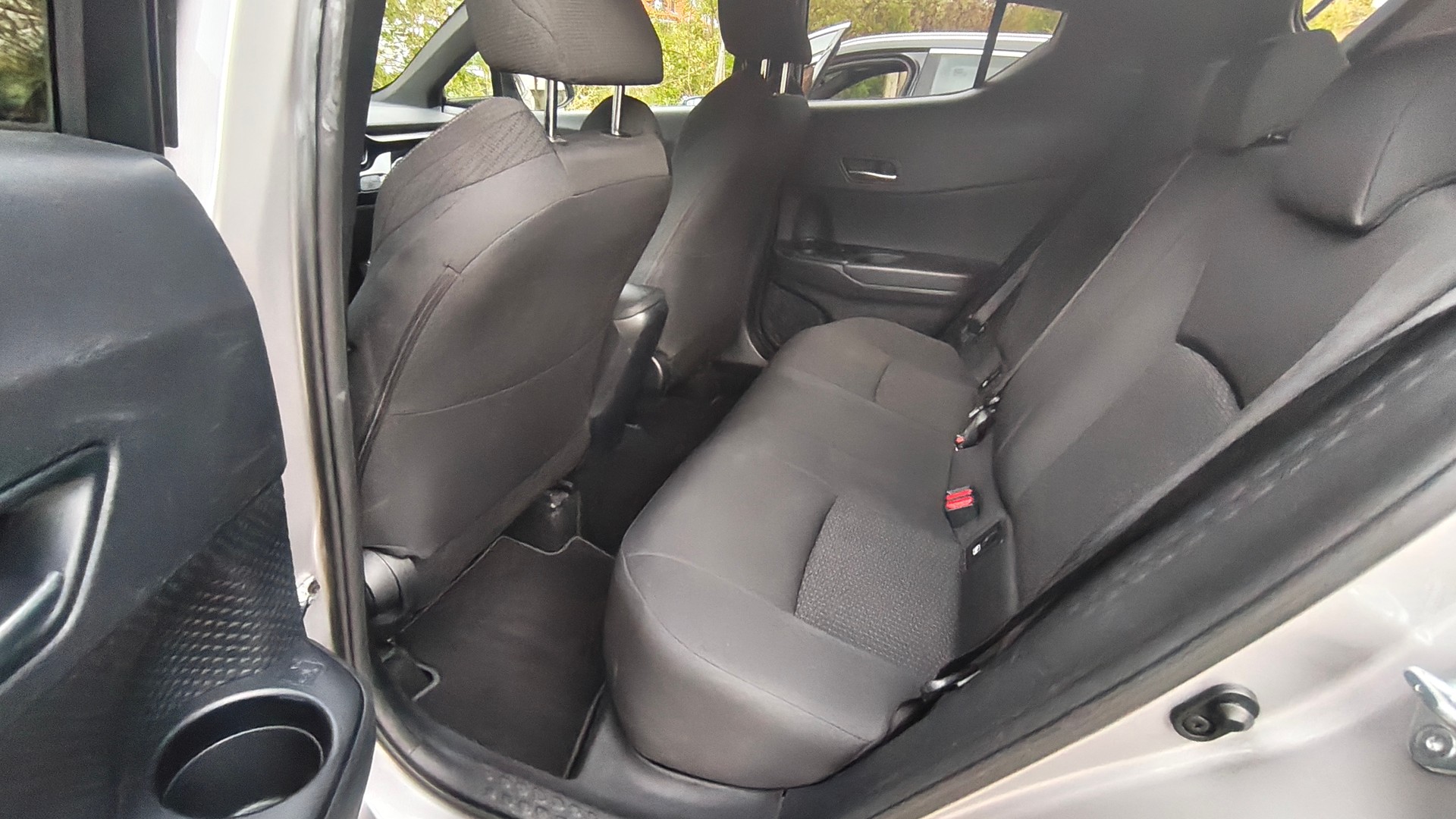 TOYOTA 1.2 T Trend 4x4-image-2