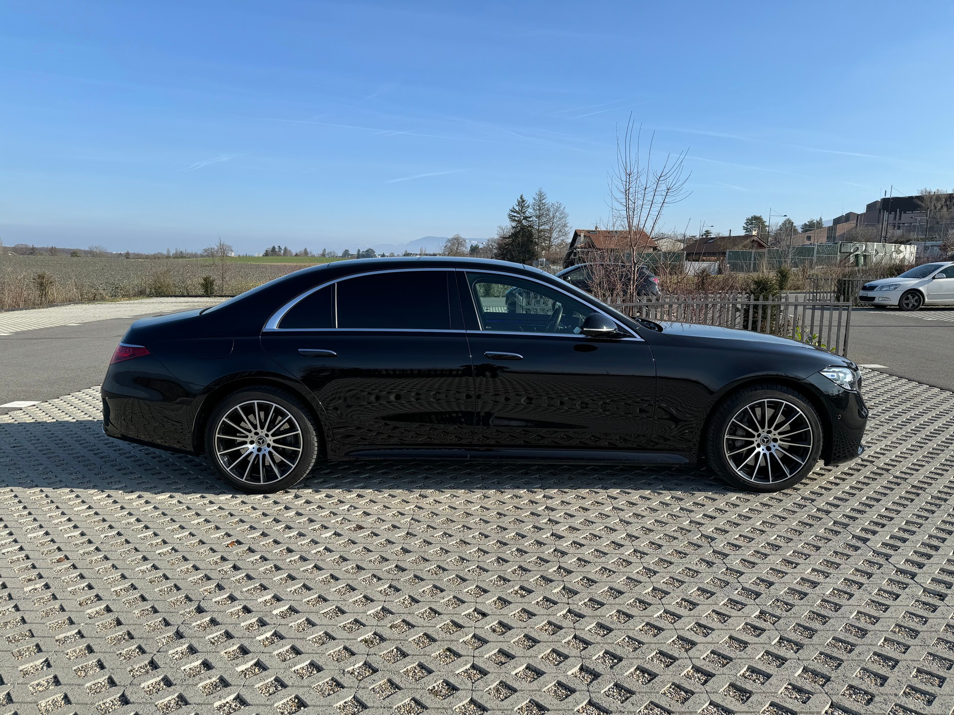 MERCEDES-BENZ S 350 d AMG Line 4matic lang-image-2