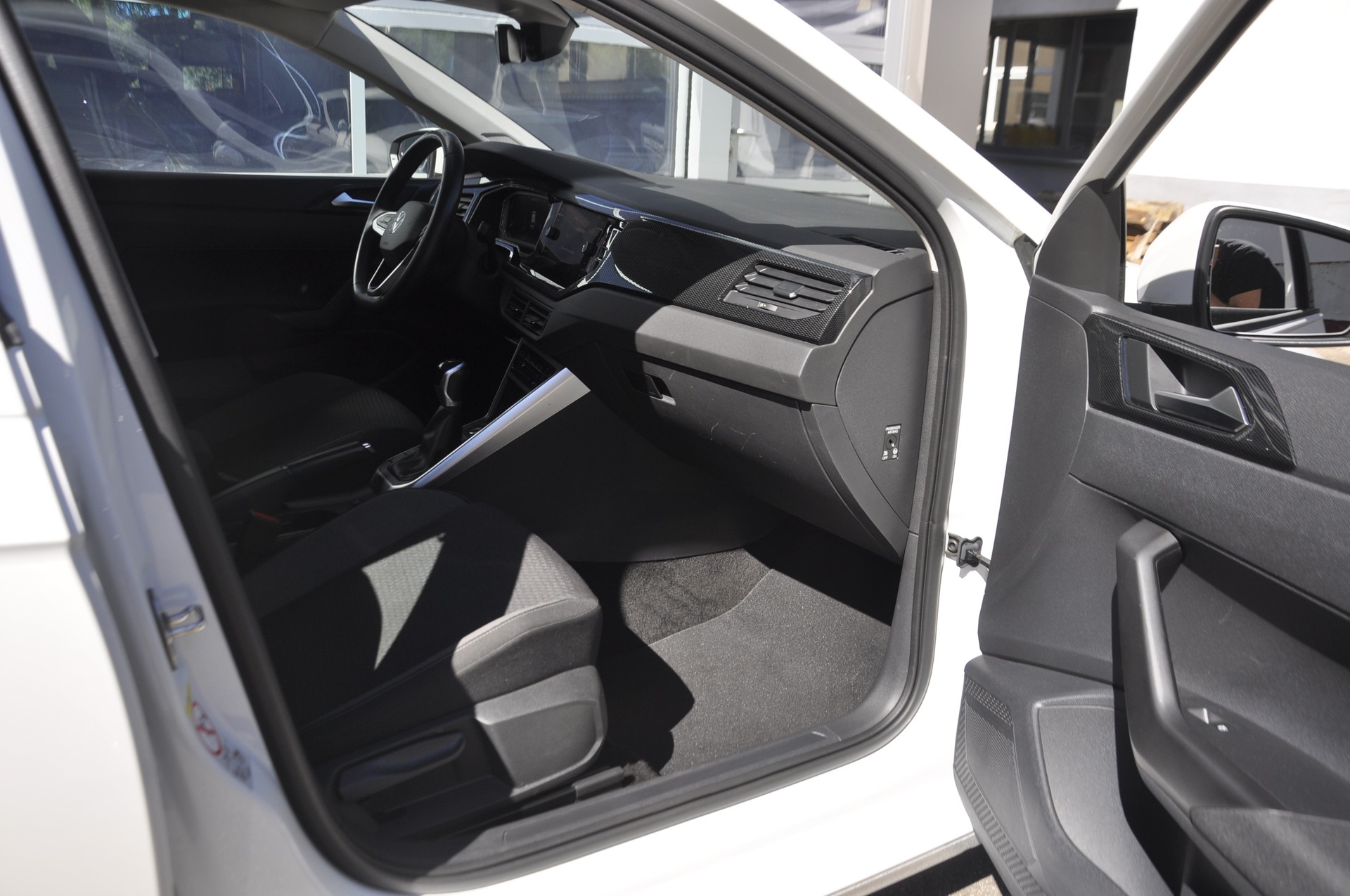 VW Polo 1.0 TSI Life-image-6