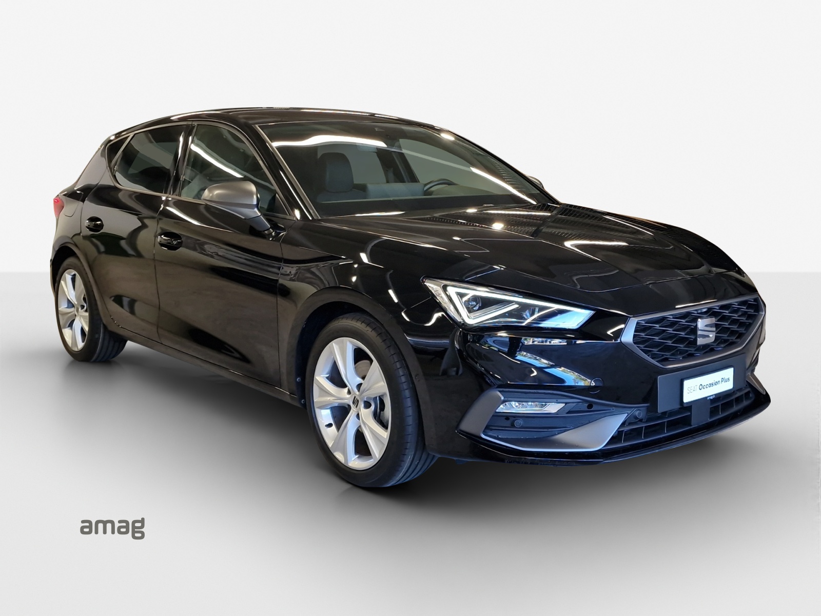 SEAT Leon 1.5 eTSI mHEV DSG FR-image-5