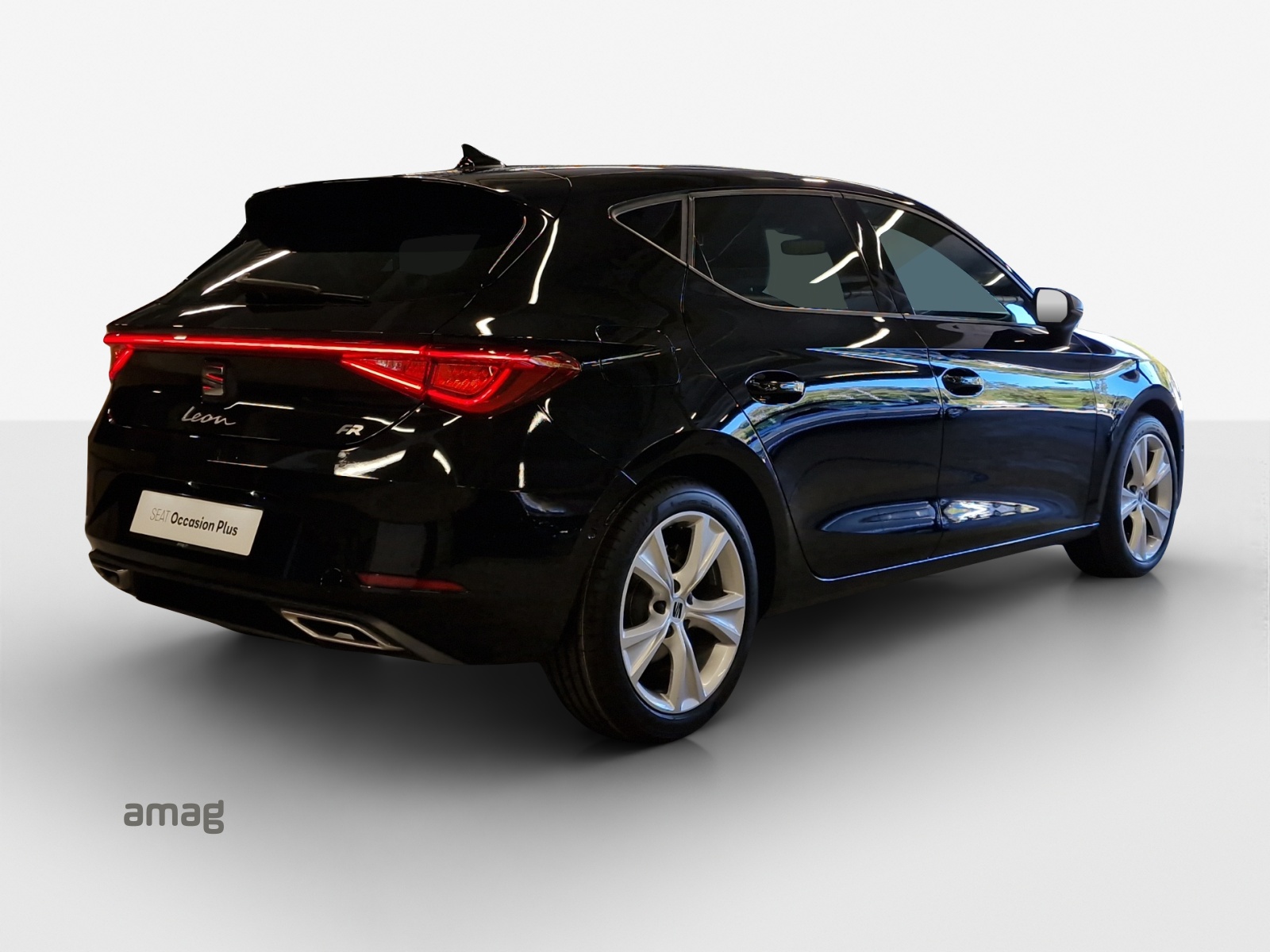 SEAT Leon 1.5 eTSI mHEV DSG FR-image-4