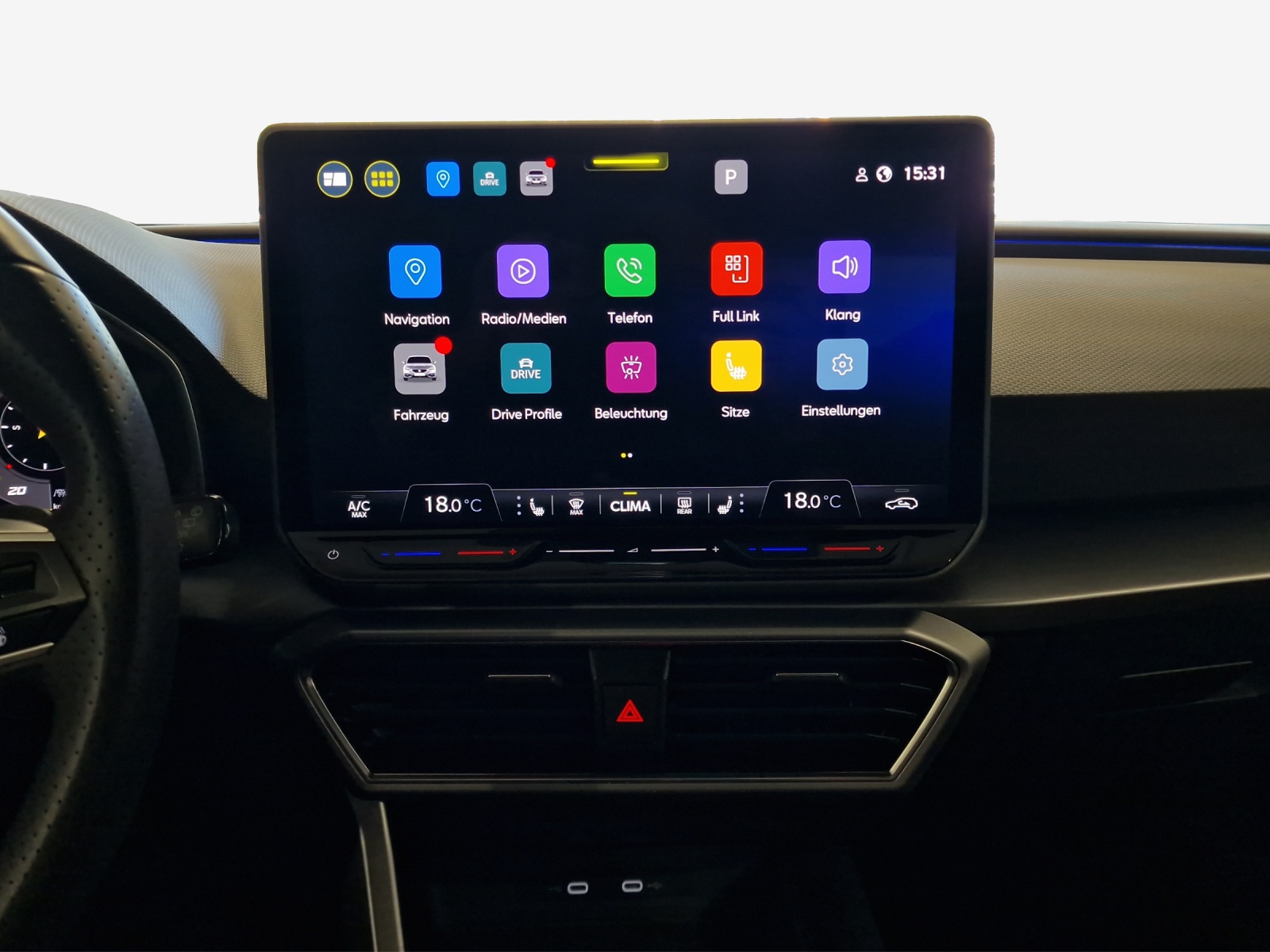 SEAT Leon 1.5 eTSI mHEV DSG FR-image-10