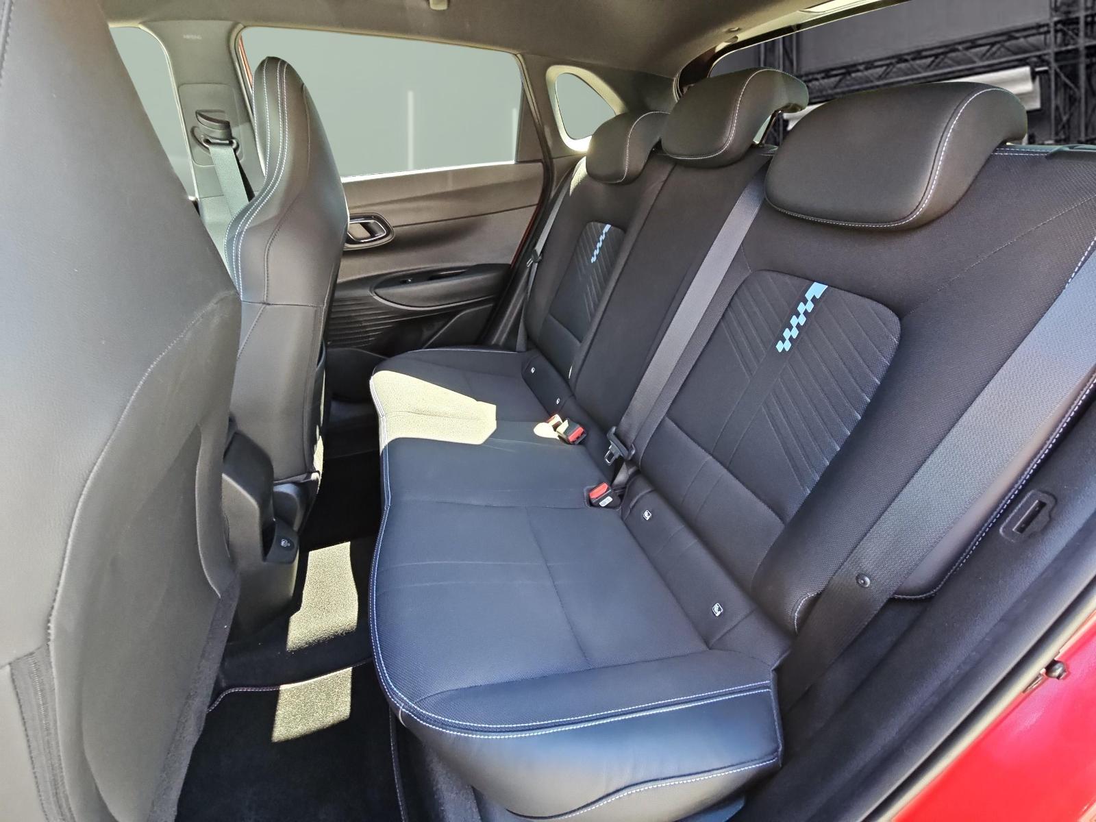 HYUNDAI i20 N 1.6 T-GDi-image-10