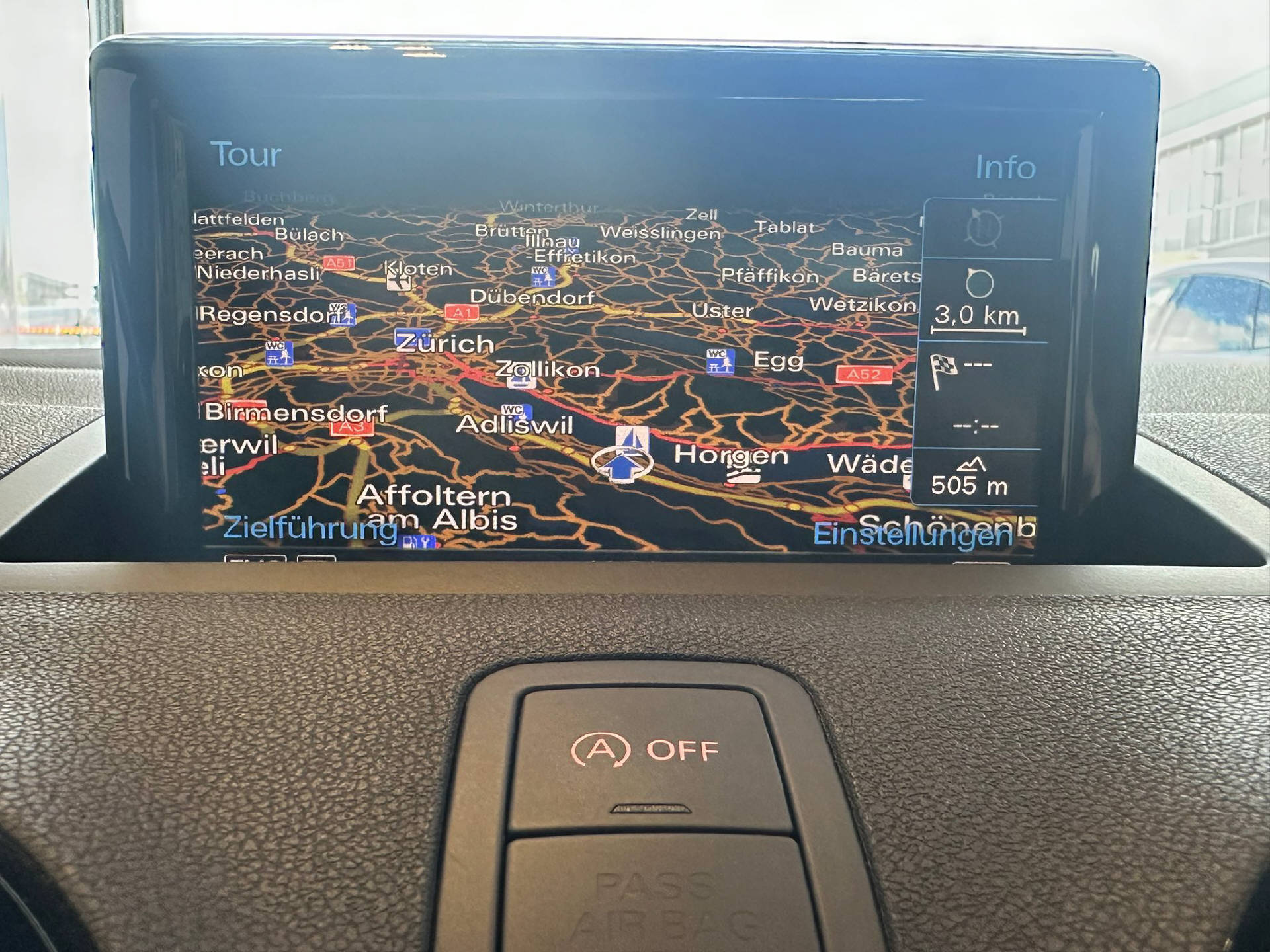 AUDI S1 2.0 TFSI quattro-image-16