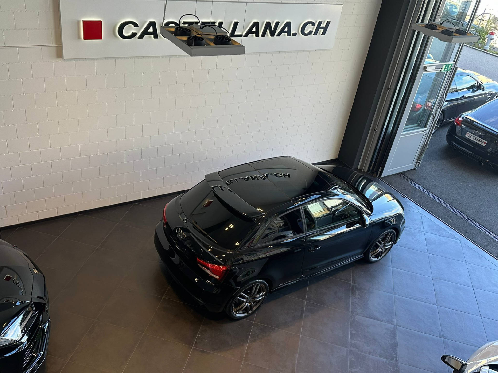 AUDI S1 2.0 TFSI quattro-image-7