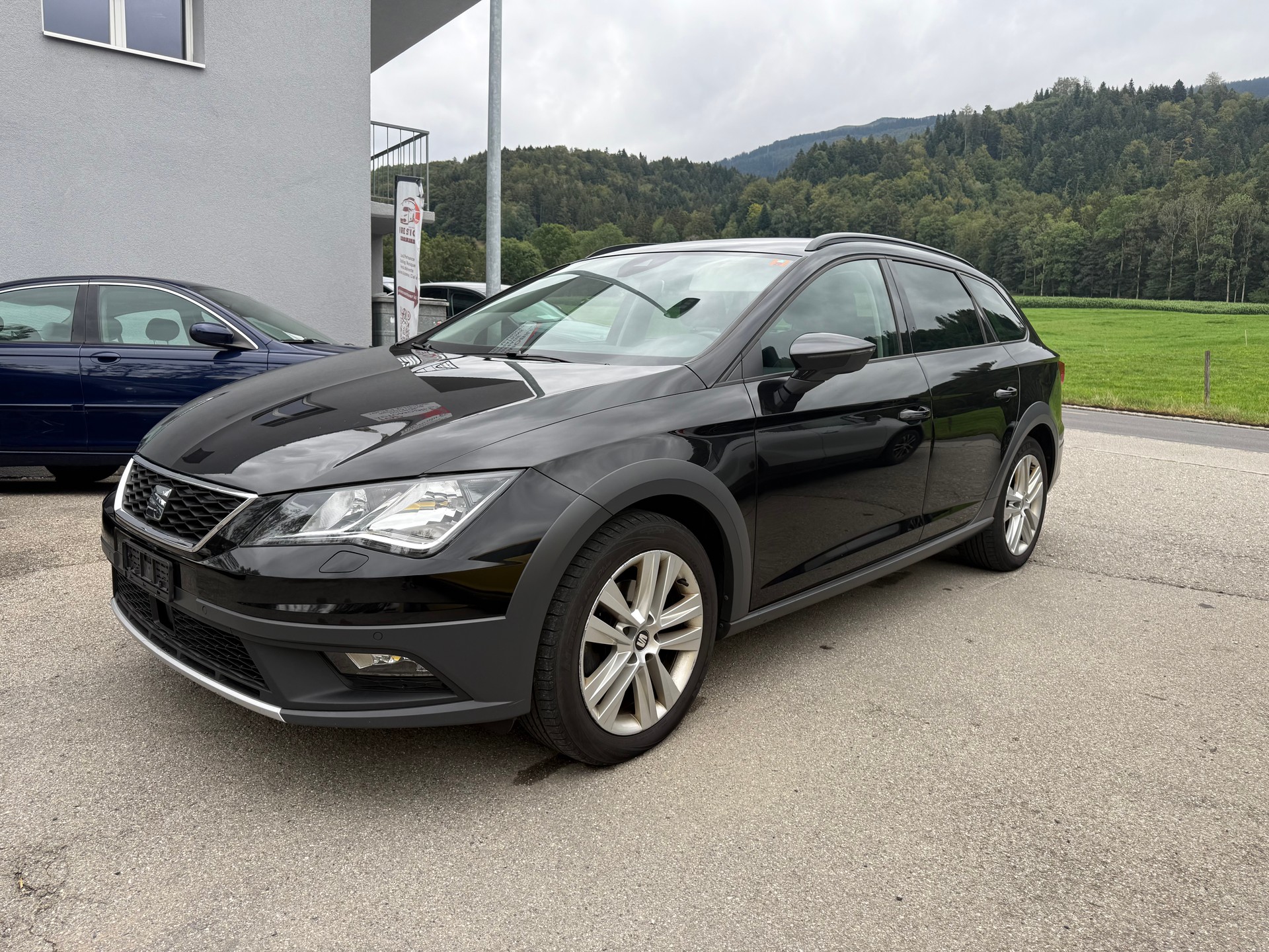 SEAT Leon ST 2.0 TDI CR X-Perience 4Drive DSG-image-1