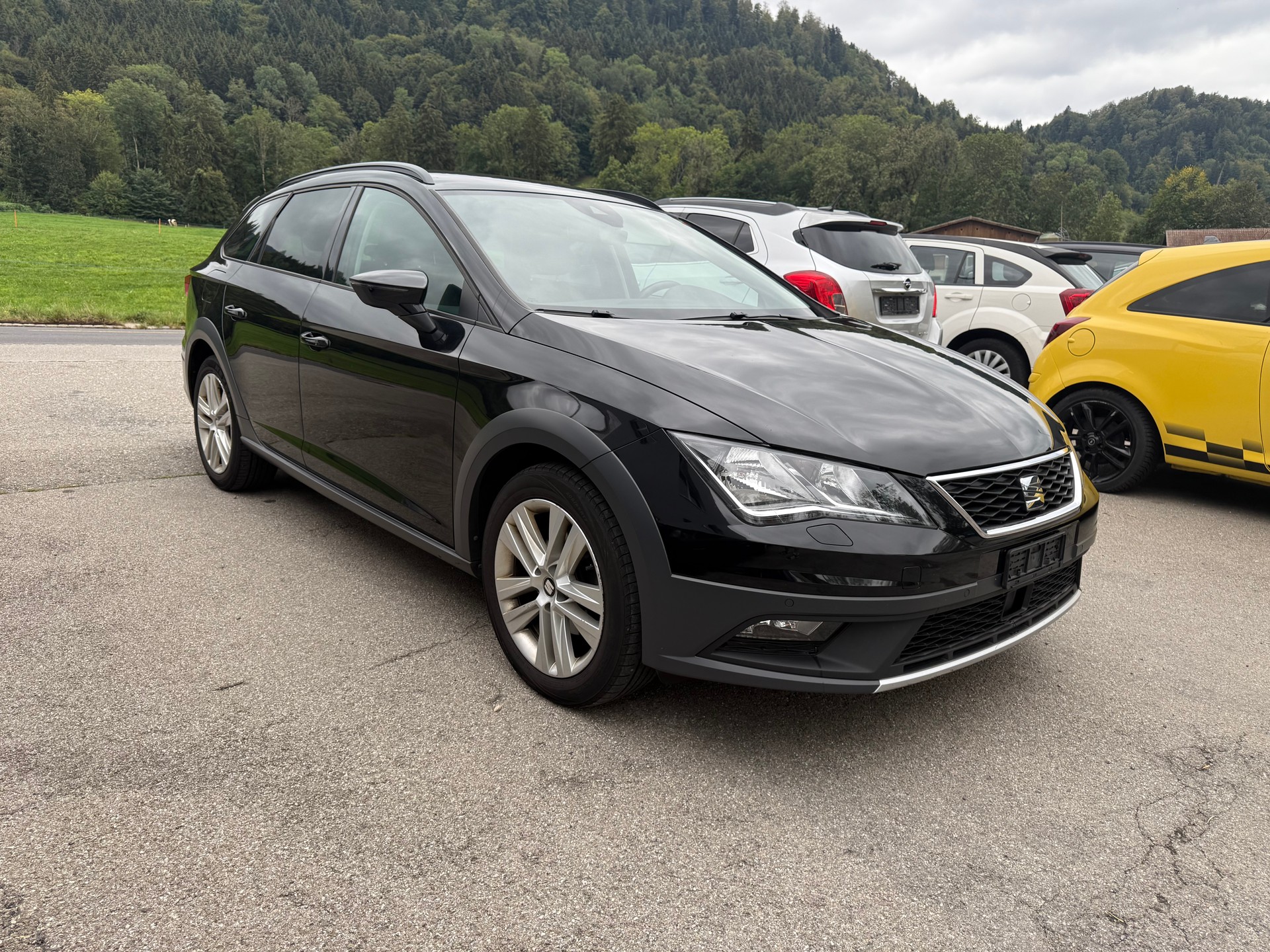SEAT Leon ST 2.0 TDI CR X-Perience 4Drive DSG-image-3
