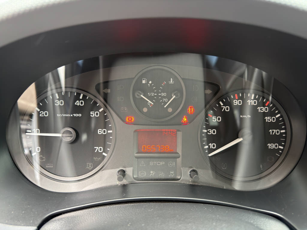 CITROEN Berlingo 600 1.6 VTi-image-10