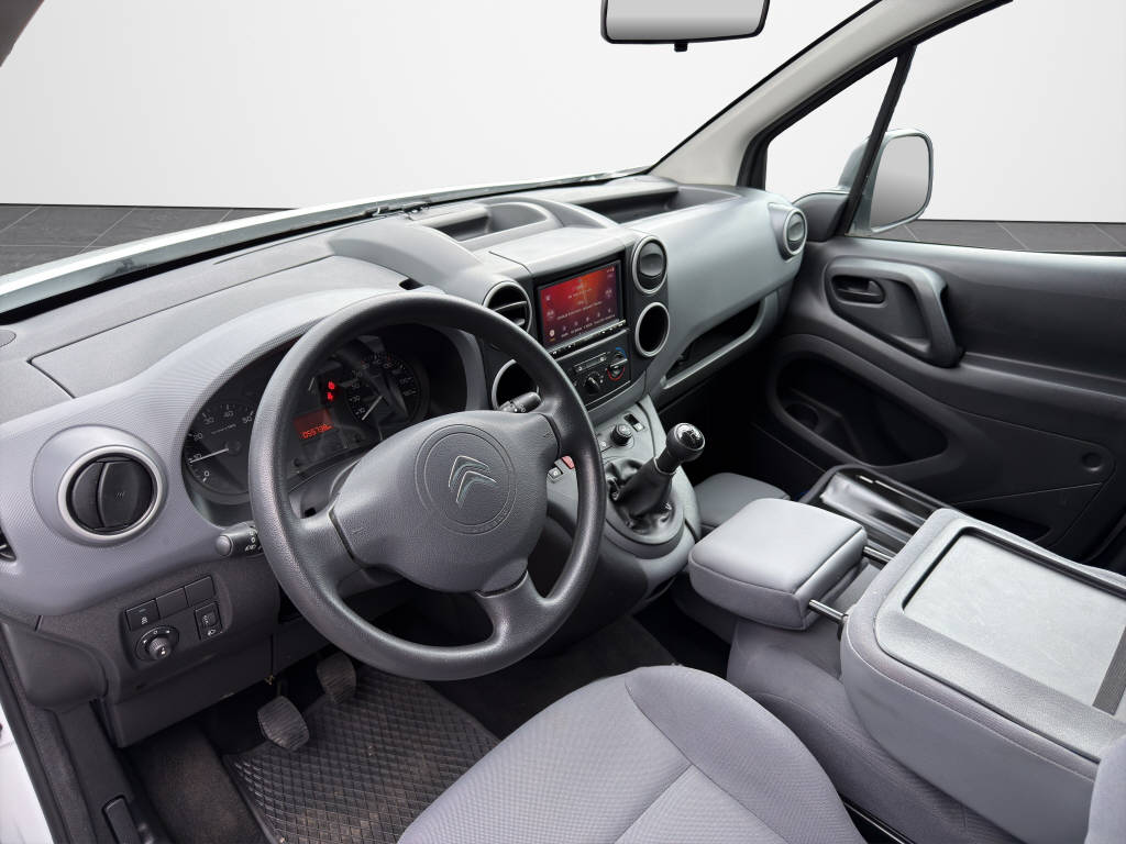 CITROEN Berlingo 600 1.6 VTi-image-13