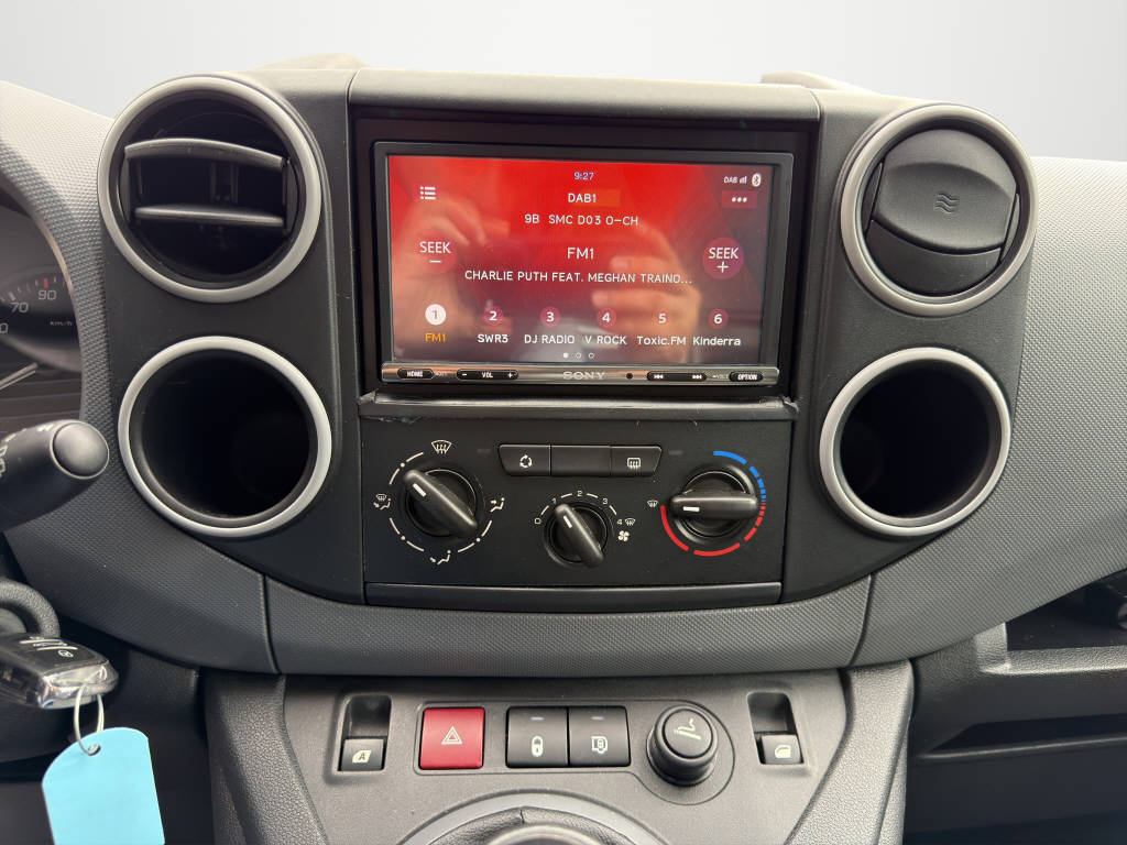 CITROEN Berlingo 600 1.6 VTi-image-11