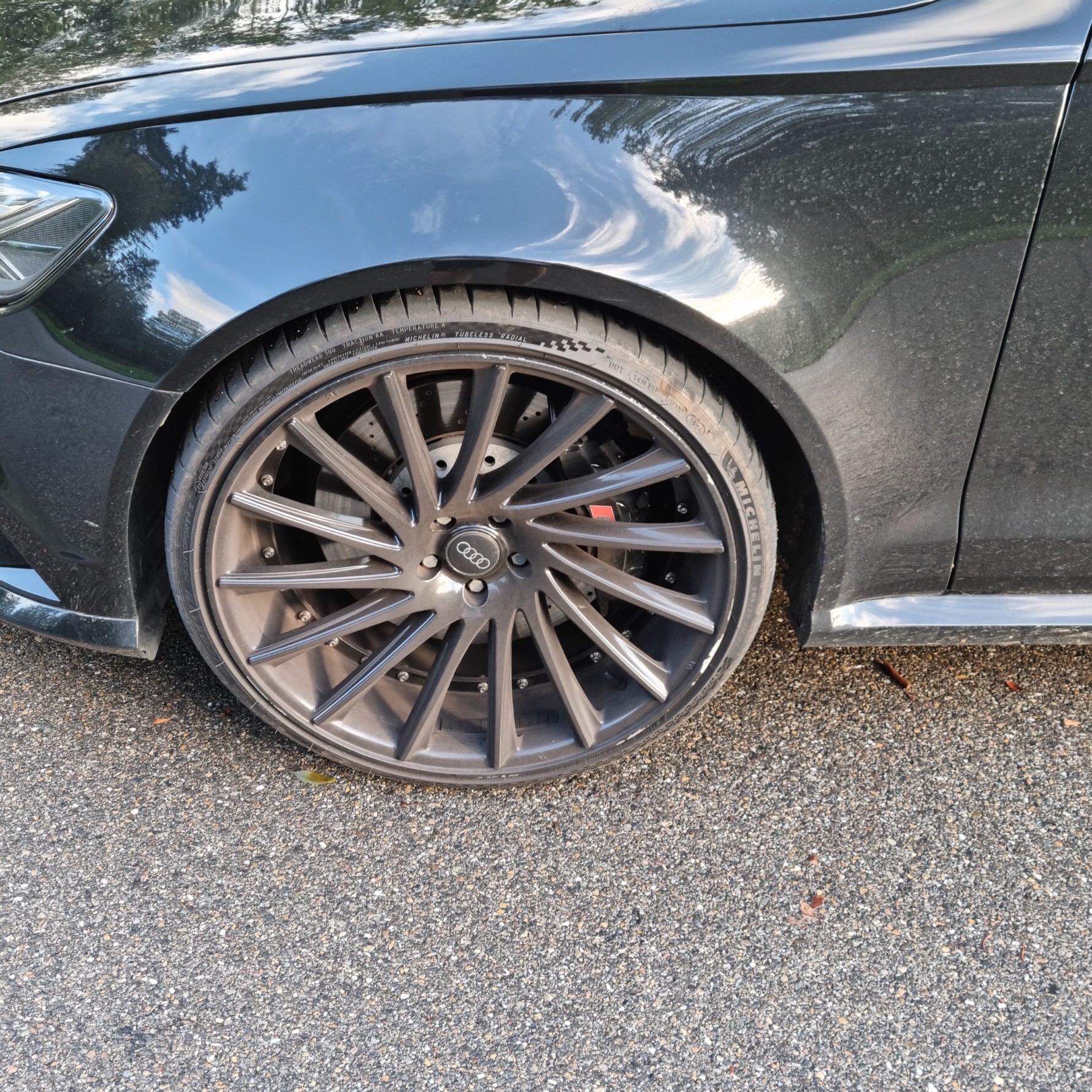 AUDI 4.0 V8 TFSI quattro T-Tronic-image-7