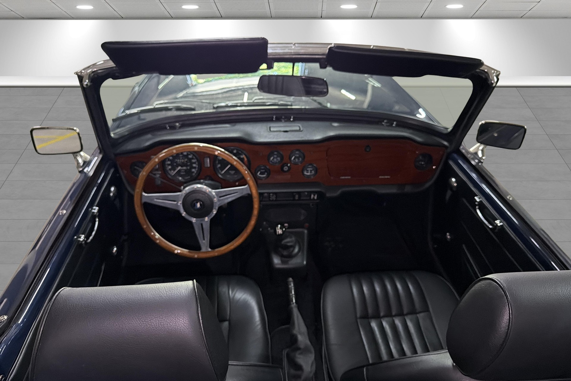 TRIUMPH 2.5 V6 *150CV* Vétéran-image-16