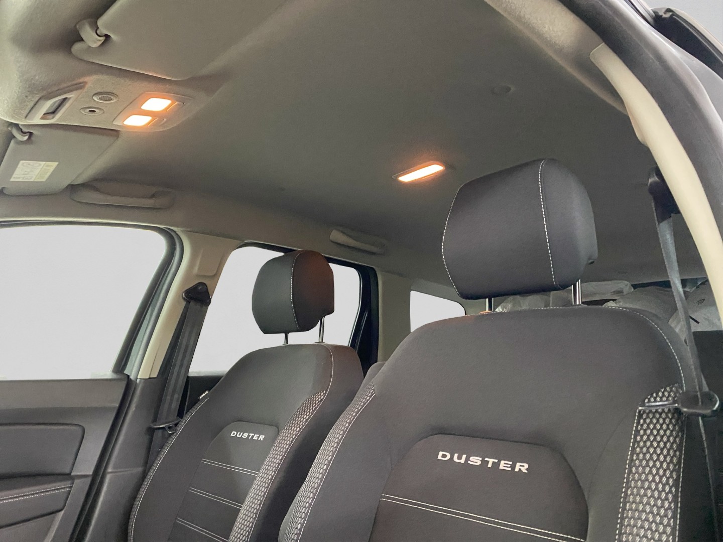 DACIA Duster SCe 115 Prestige 4x4-image-20