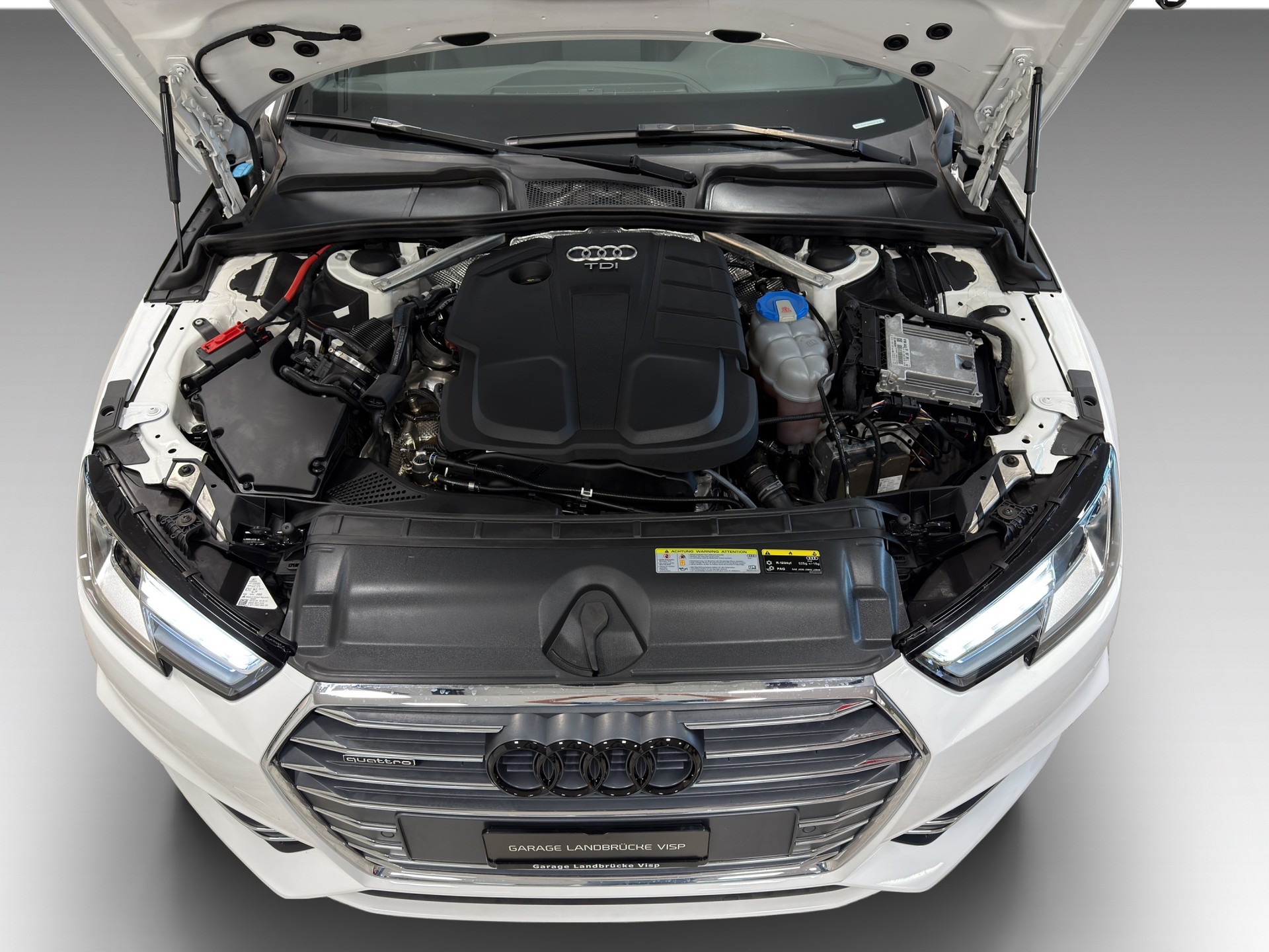 AUDI A4 Avant 2.0 TDI Sport quattro S-tronic-image-3