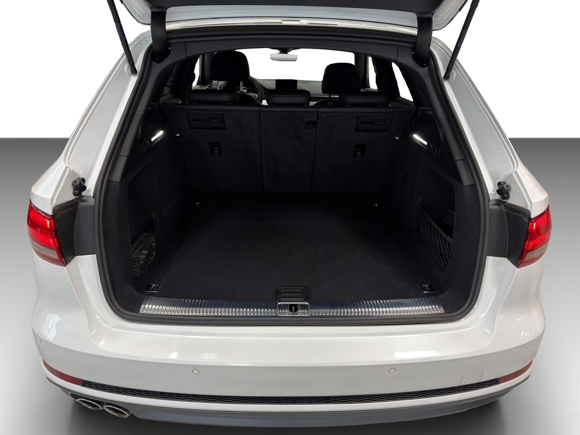 AUDI A4 Avant 2.0 TDI Sport quattro S-tronic-image-13