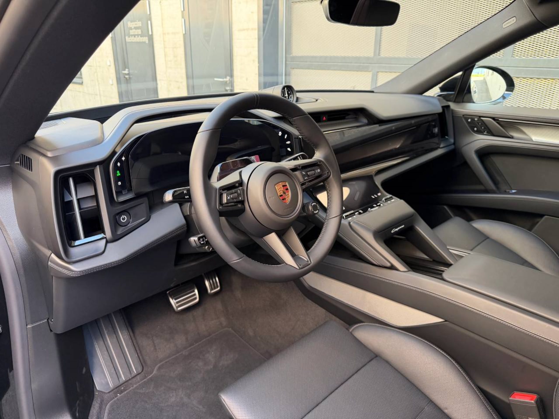 PORSCHE Cayenne Coupé Electric-image-3