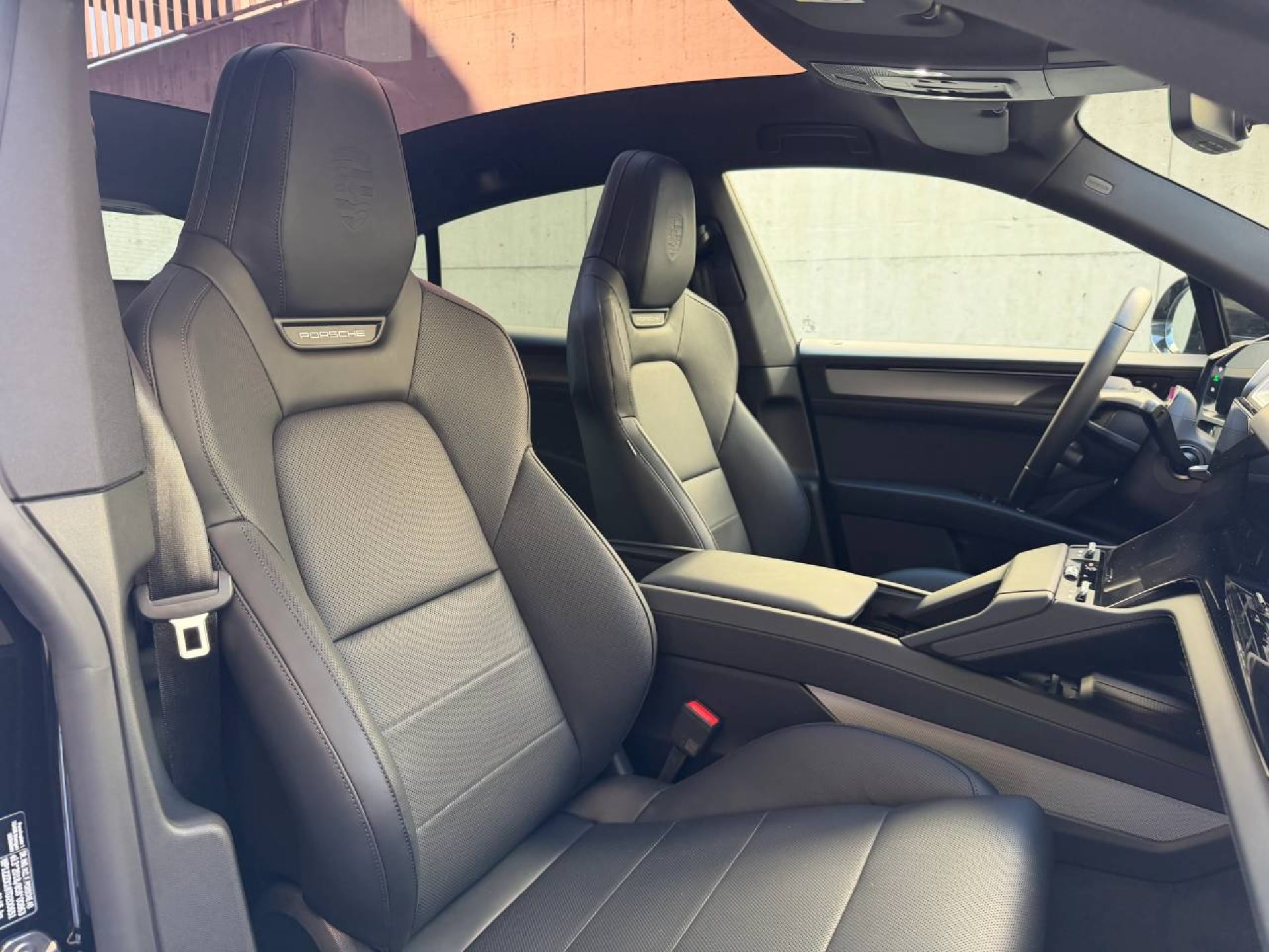 PORSCHE Cayenne Coupé Electric-image-15