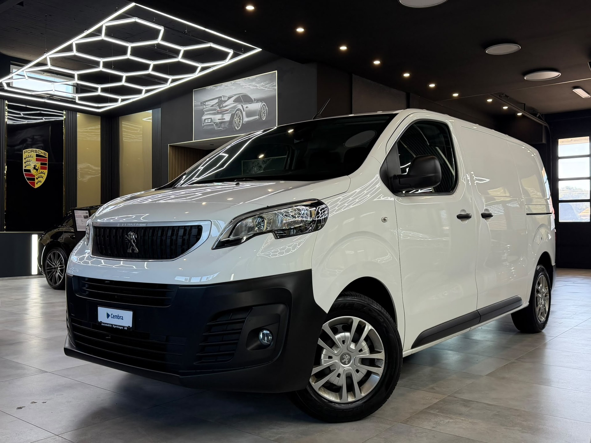 PEUGEOT Expert 2.0 BlueHDi 150 S&S Premium Standard-image-0