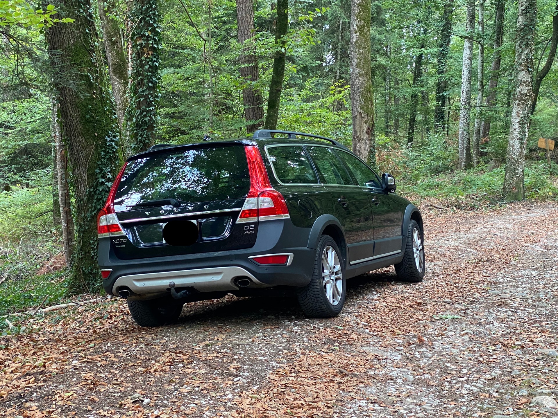 VOLVO 2.4 D5 Summum AWD-image-1