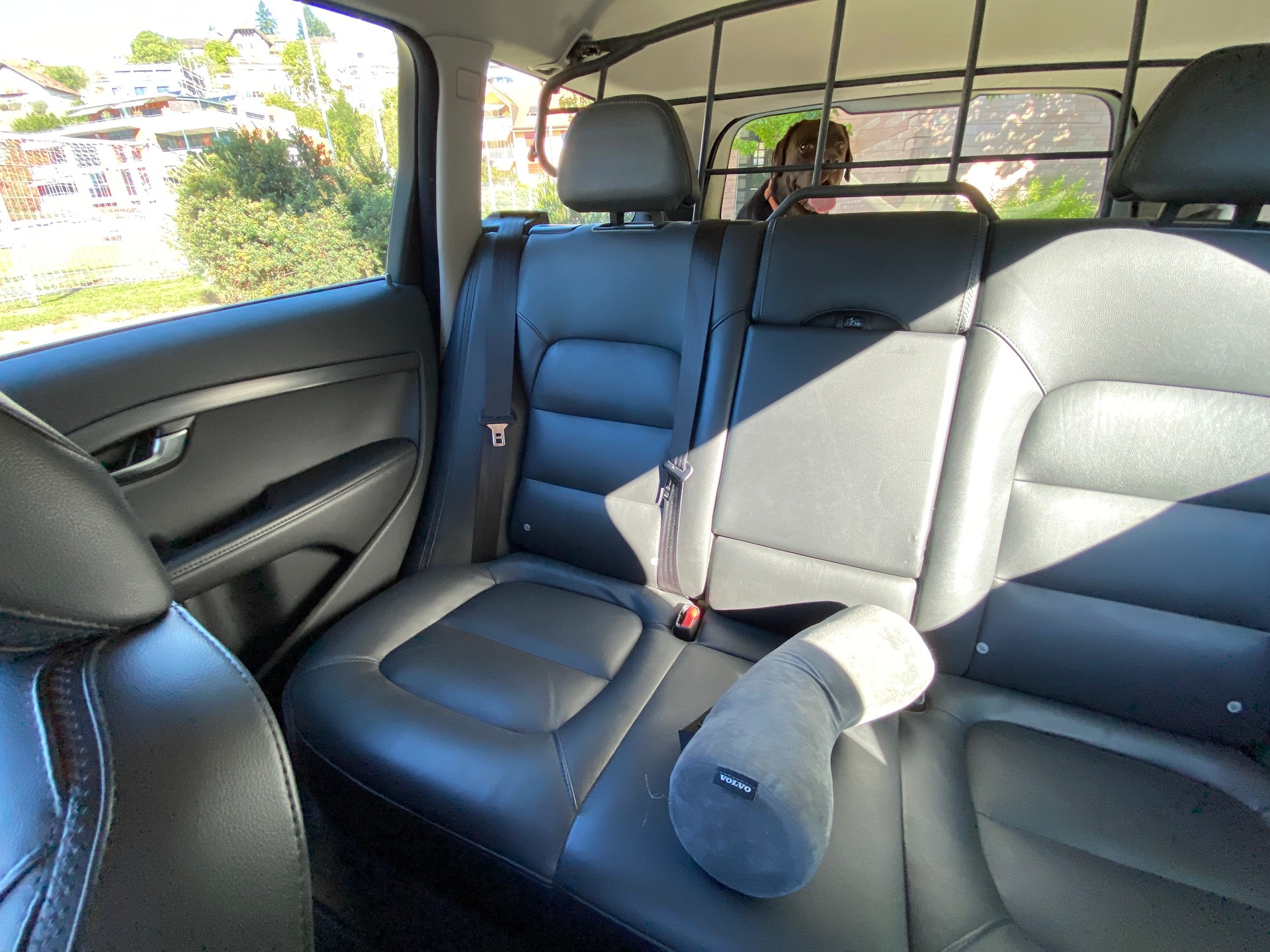 VOLVO 2.4 D5 Summum AWD-image-4