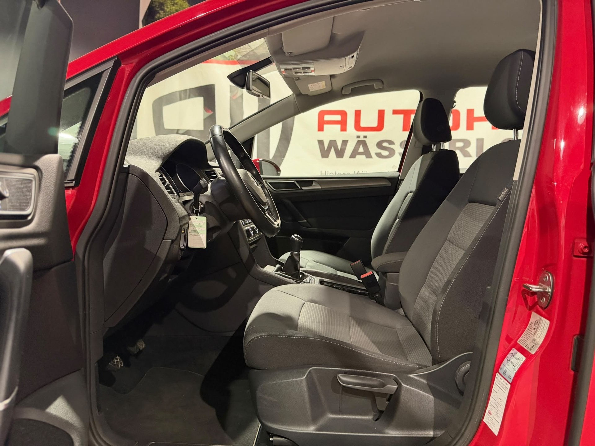 VW Golf Sportsvan 1.4 TSI Comfortline-image-9