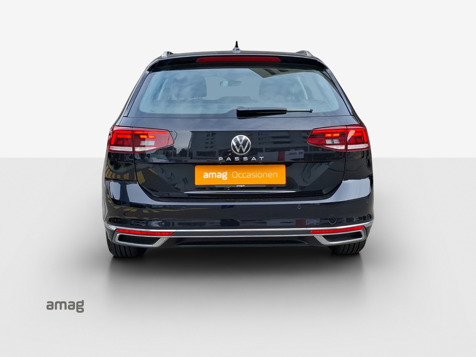 VW Passat 2.0 TDI BMT Elegance DSG-showroom-element-3