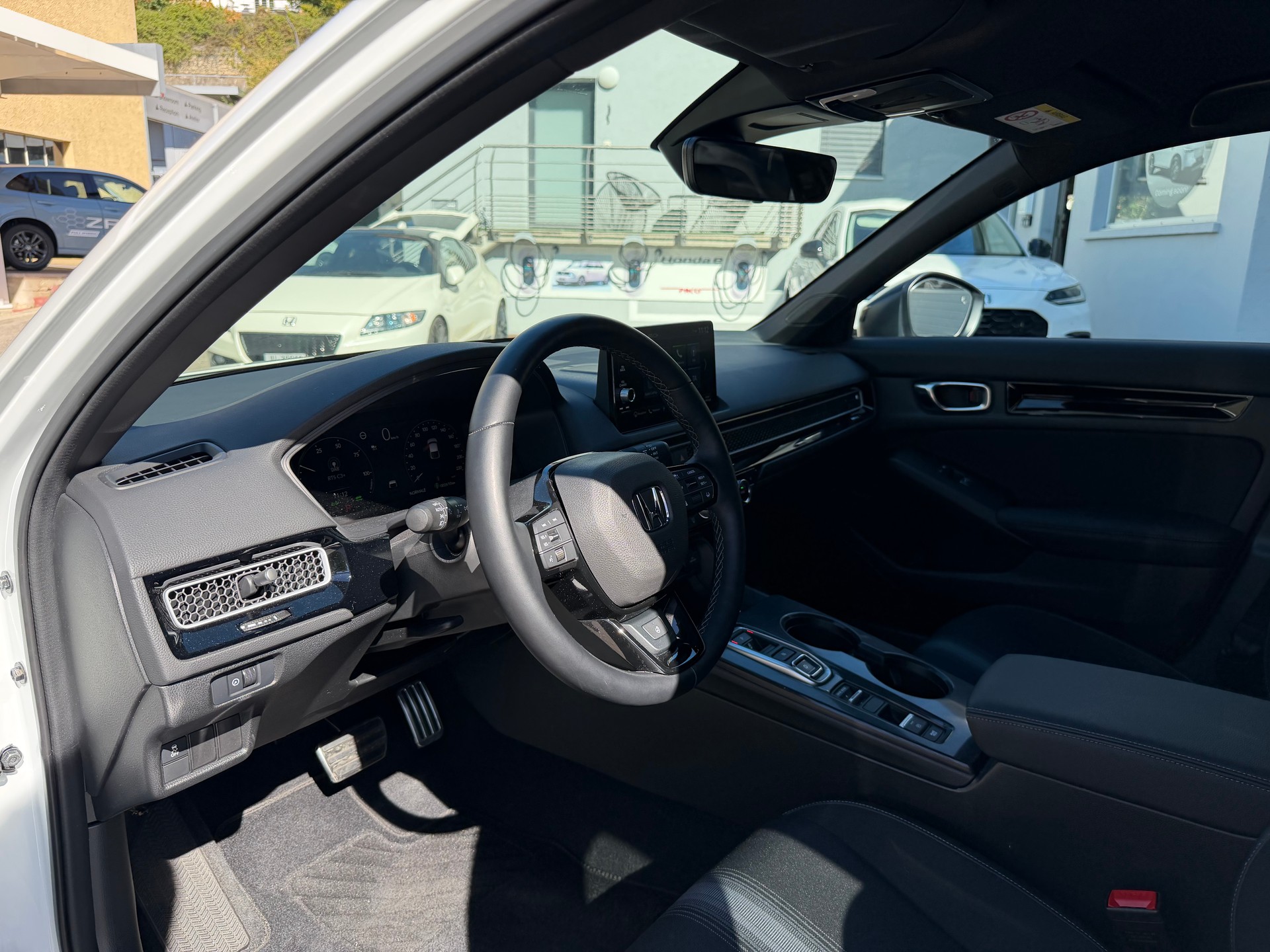 HONDA Civic 2.0 i-MMD HEV Sport-image-11