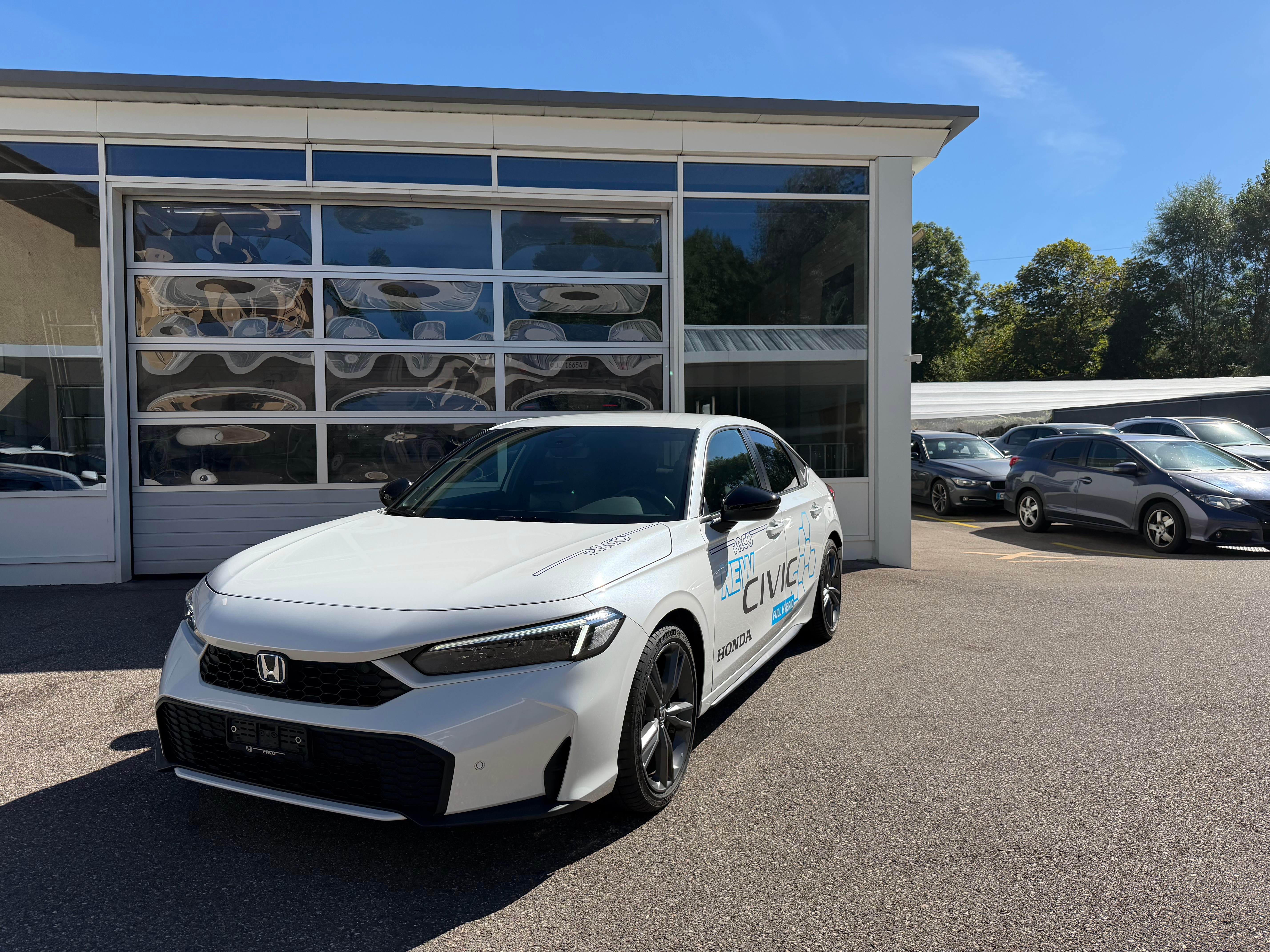 Car photo