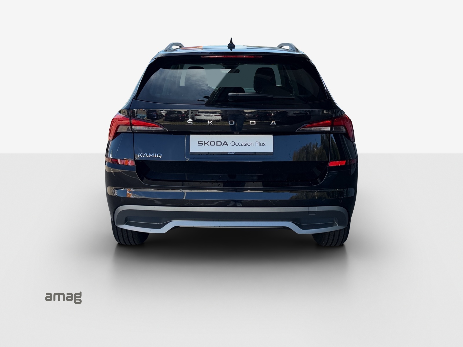 SKODA Kamiq 1.0 TSI Tour-showroom-element-3