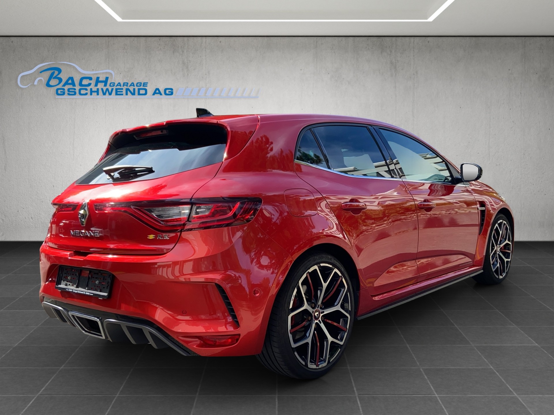 RENAULT Mégane Trophy 300 EDC-image-3