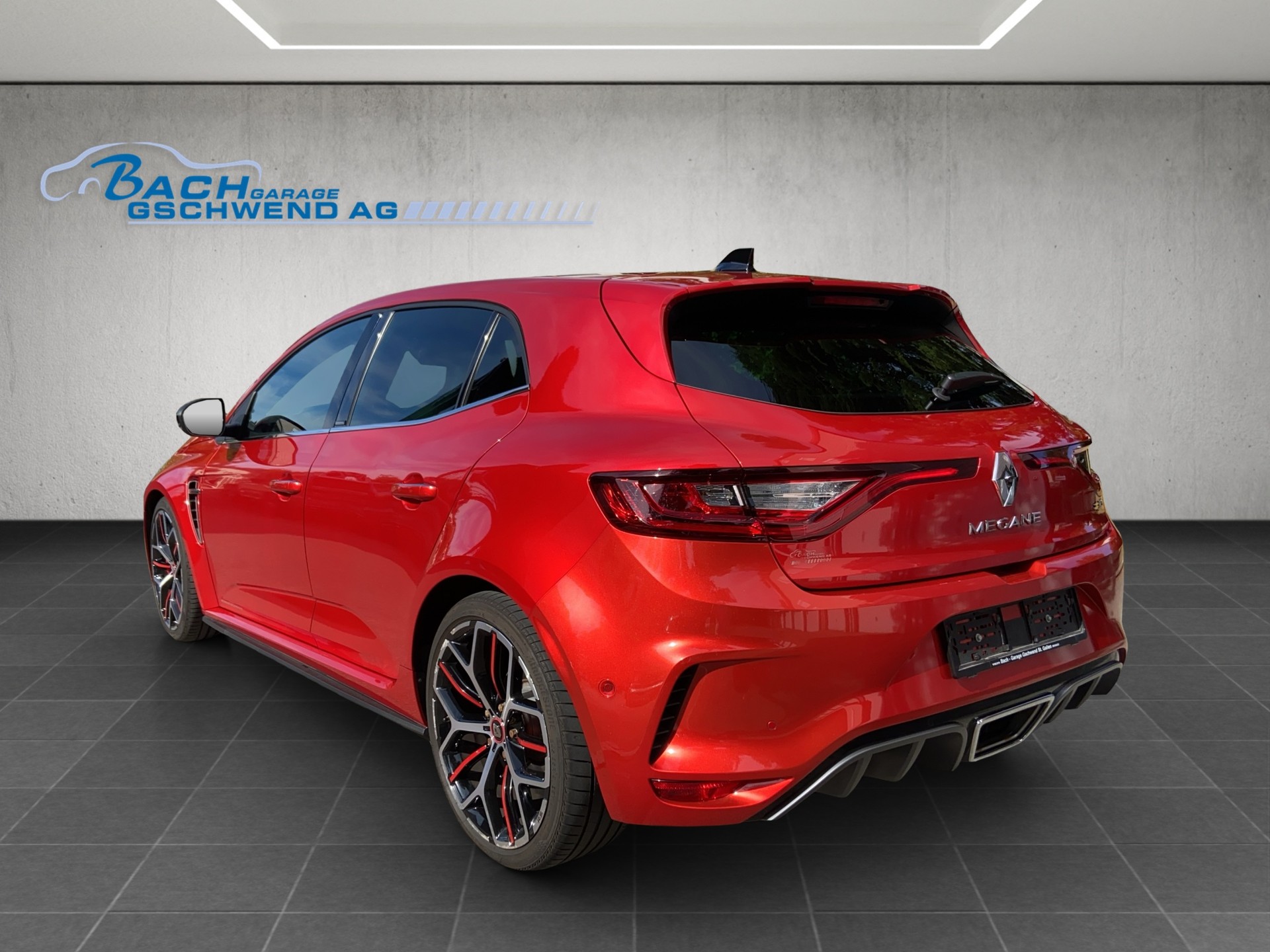 RENAULT Mégane Trophy 300 EDC-image-4