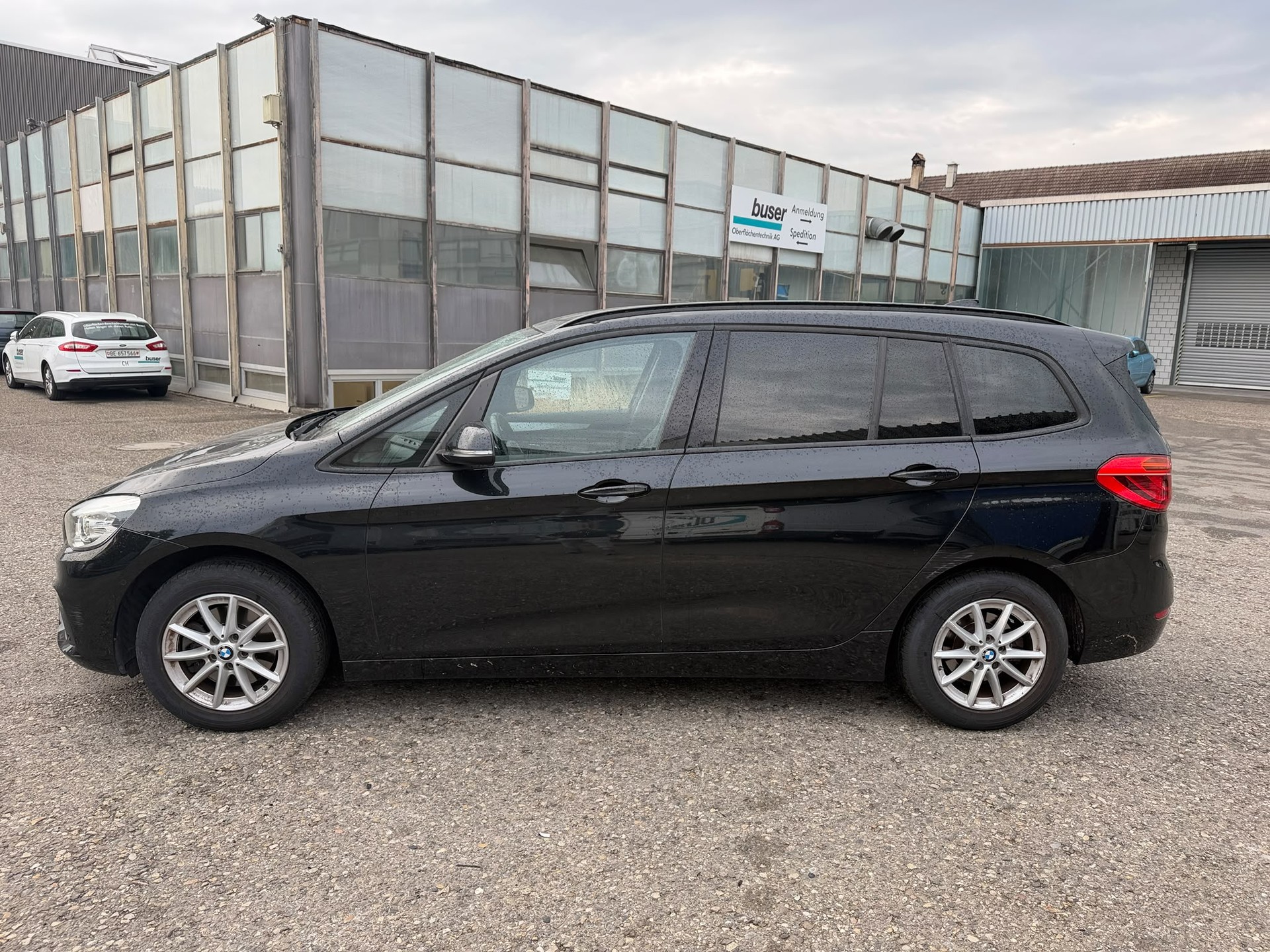 BMW 218d xDrive Gran Tourer Sport Line Steptronic-image-3