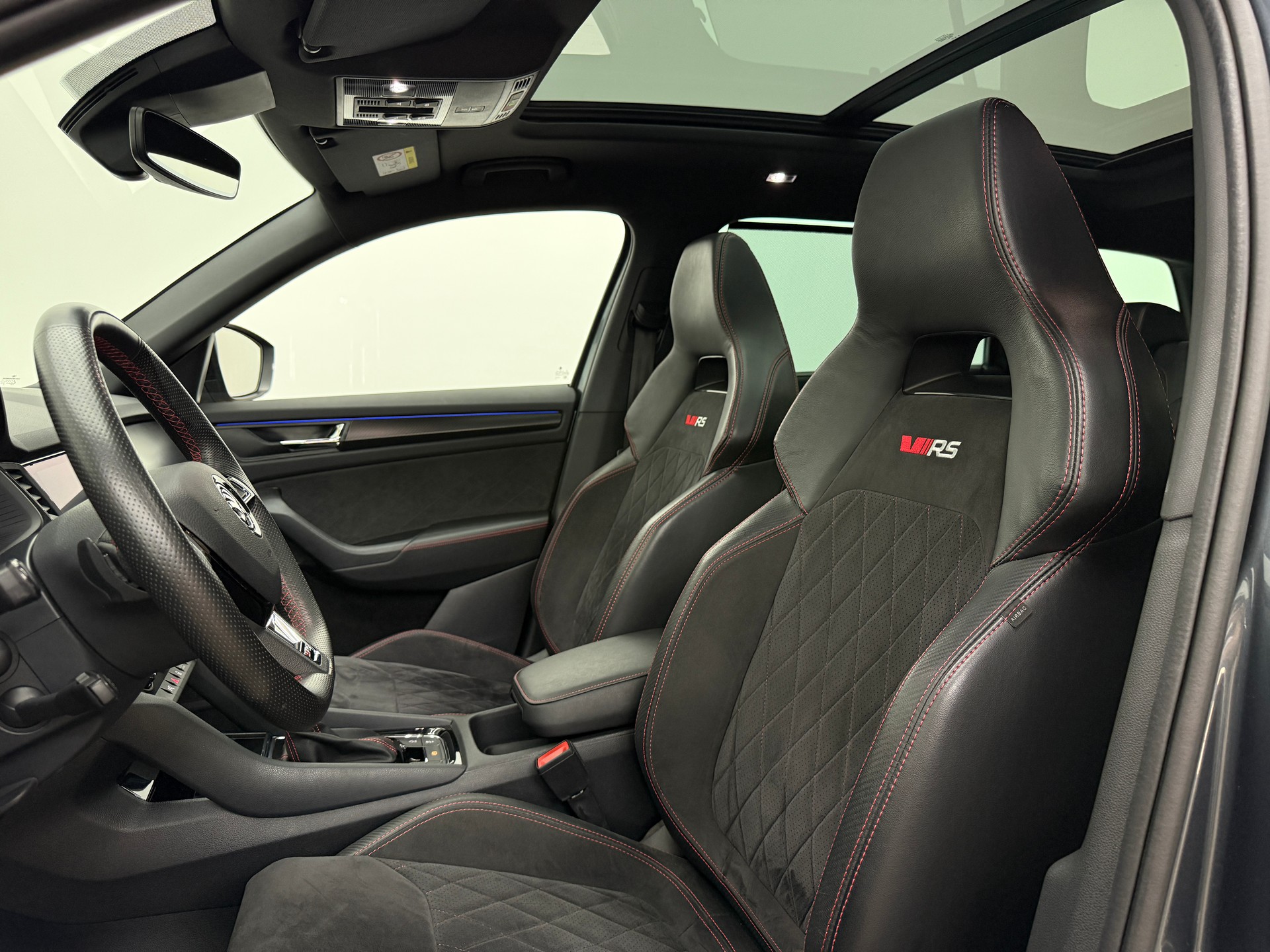 SKODA Kodiaq 2.0 Bi-TDI SCR RS 4x4 DSG-image-20
