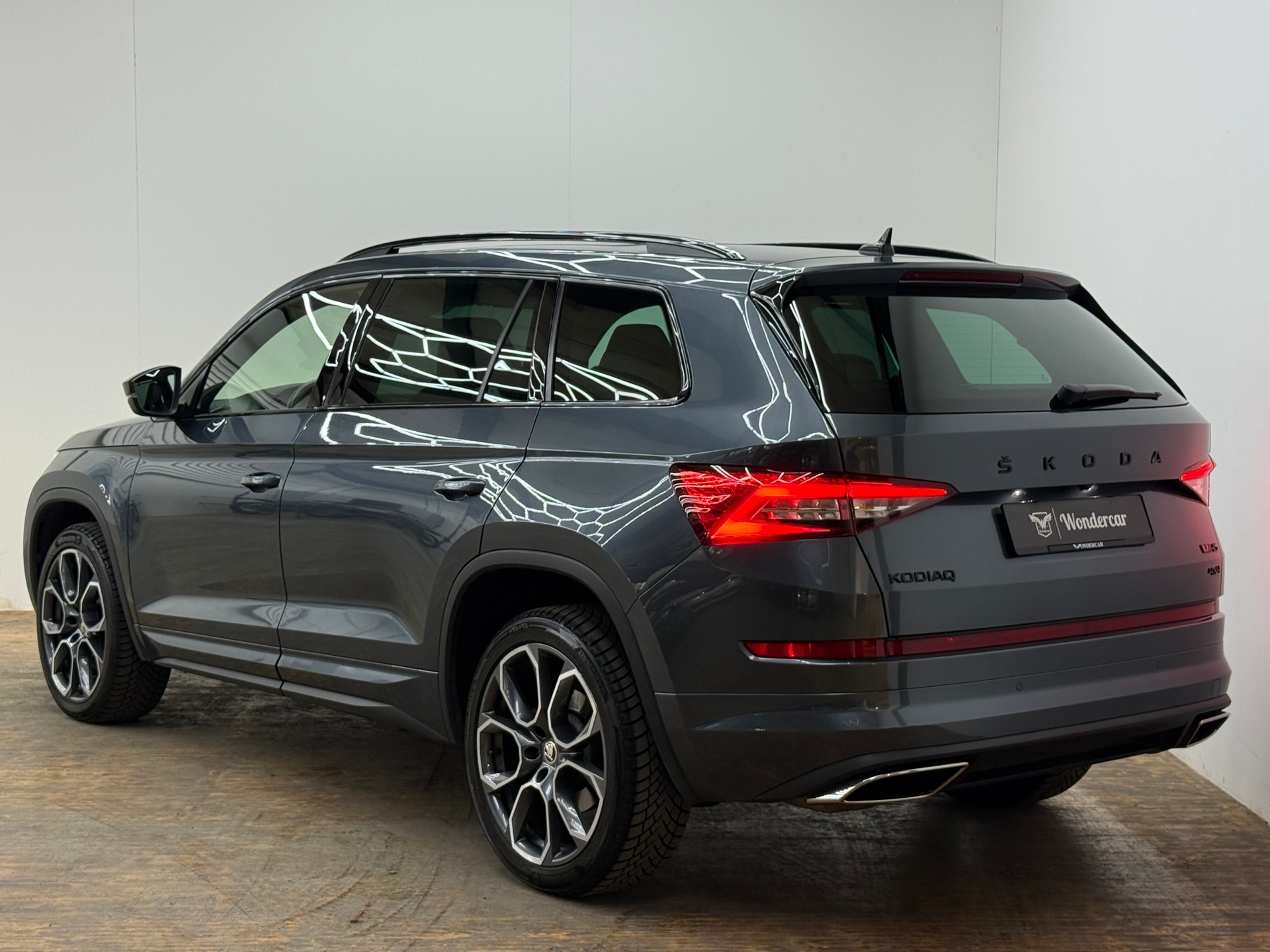 SKODA Kodiaq 2.0 Bi-TDI SCR RS 4x4 DSG-image-10
