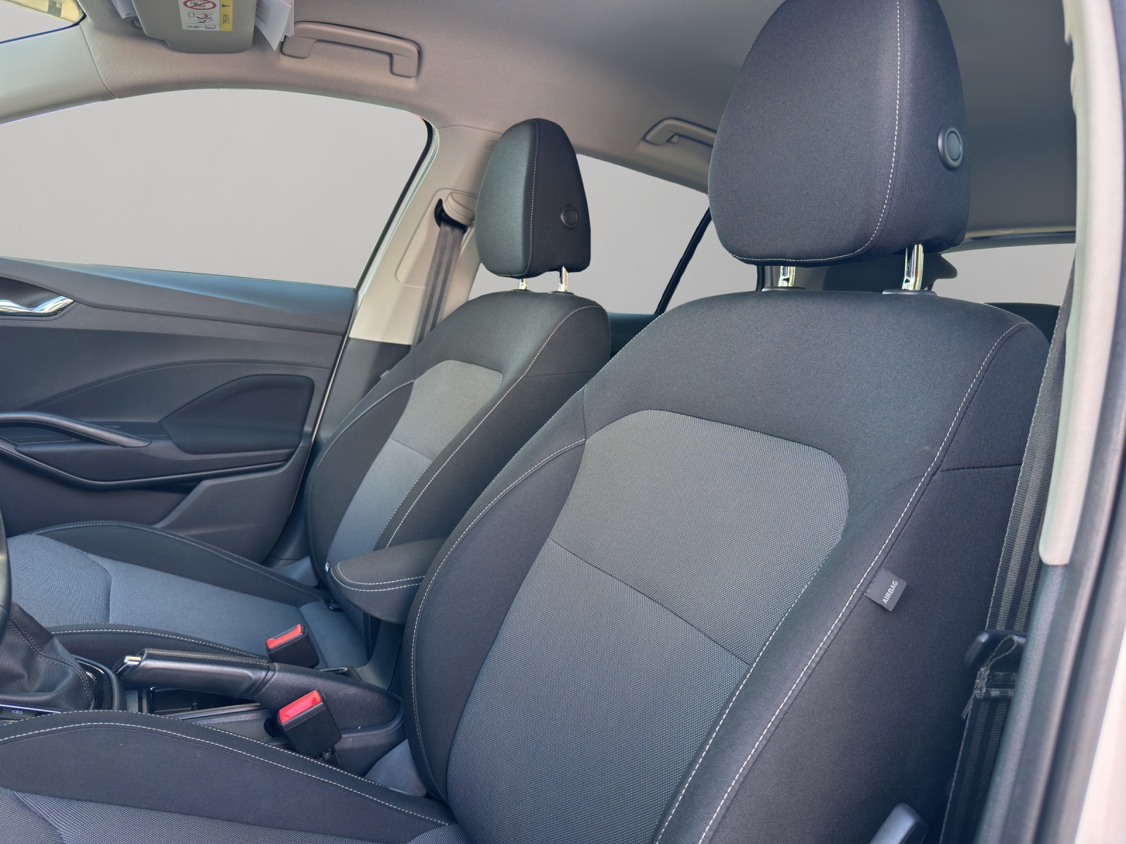 SKODA Fabia 1.0 TSI Ambition-image-13