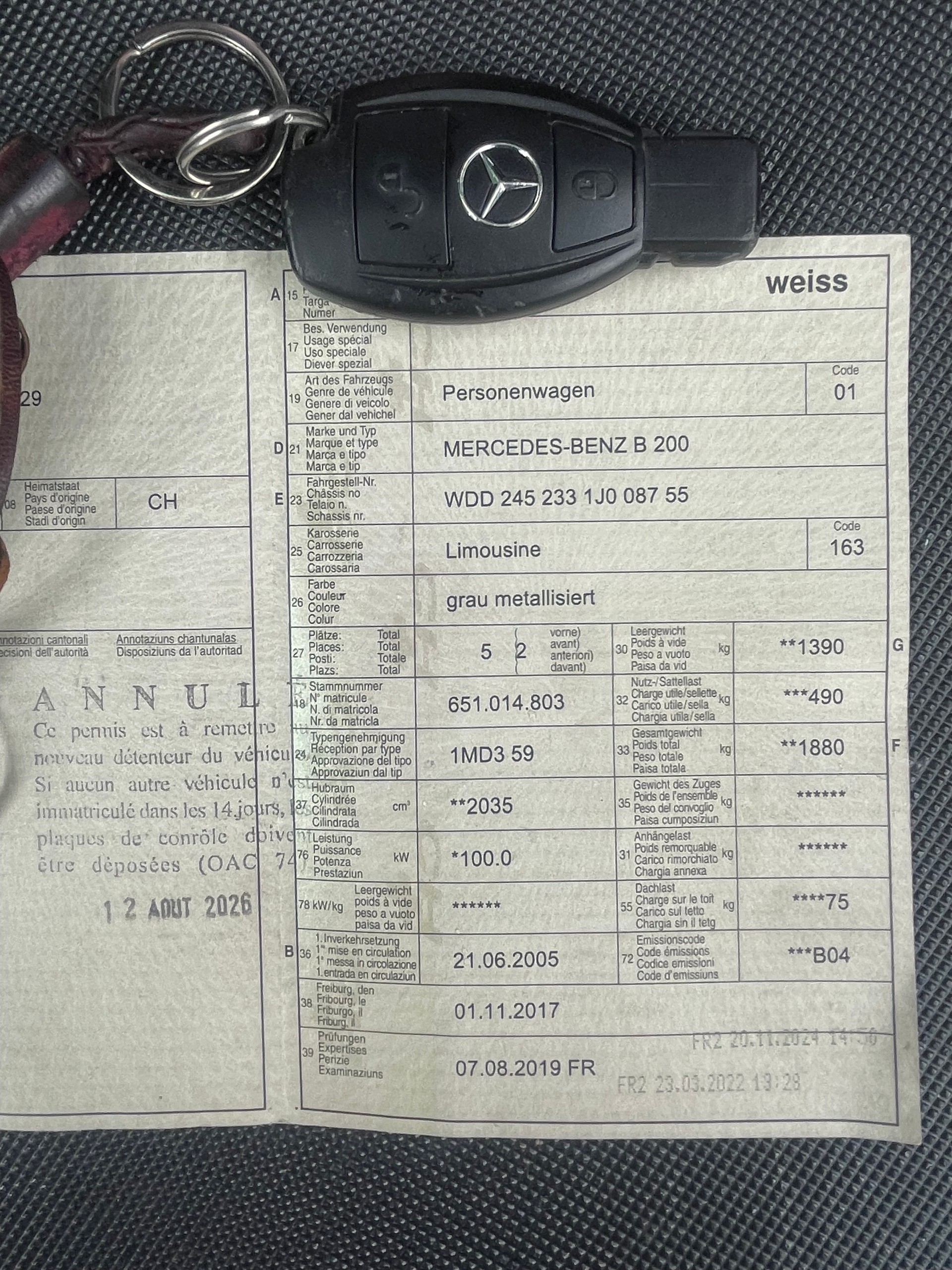 MERCEDES-BENZ B 200-image-10