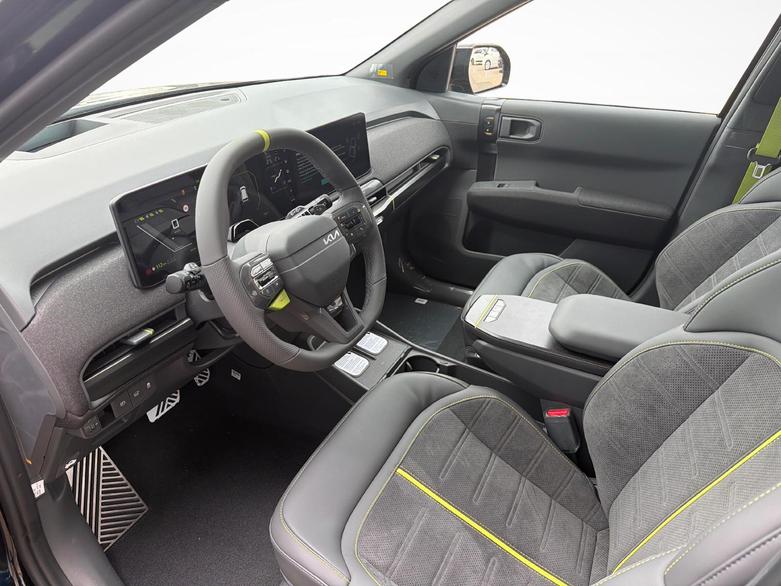 KIA NEW EV3 81 kWh GT 4x4-image-9