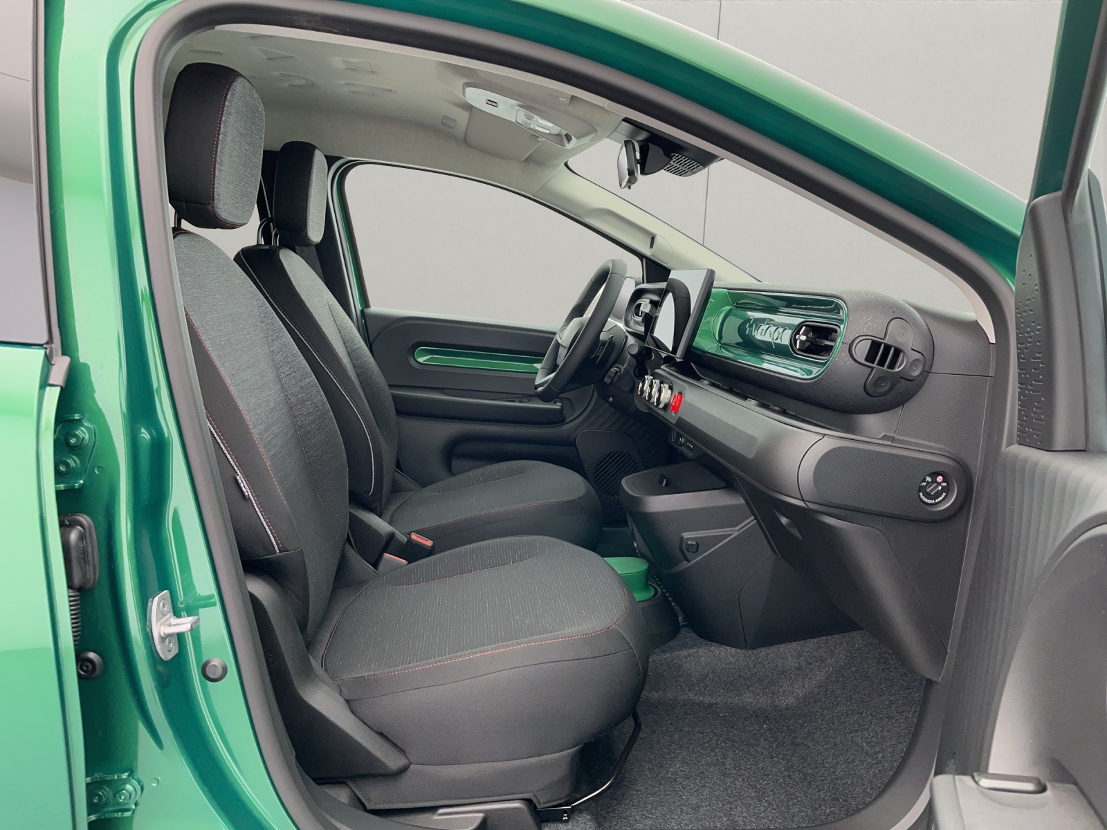 RENAULT Twingo E-Tech Urban Range techno-image-15