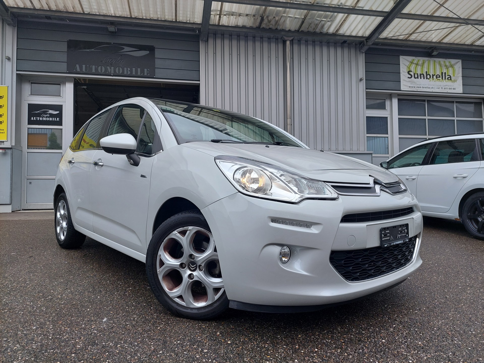 CITROEN C3 1.2i Attraction-image-6