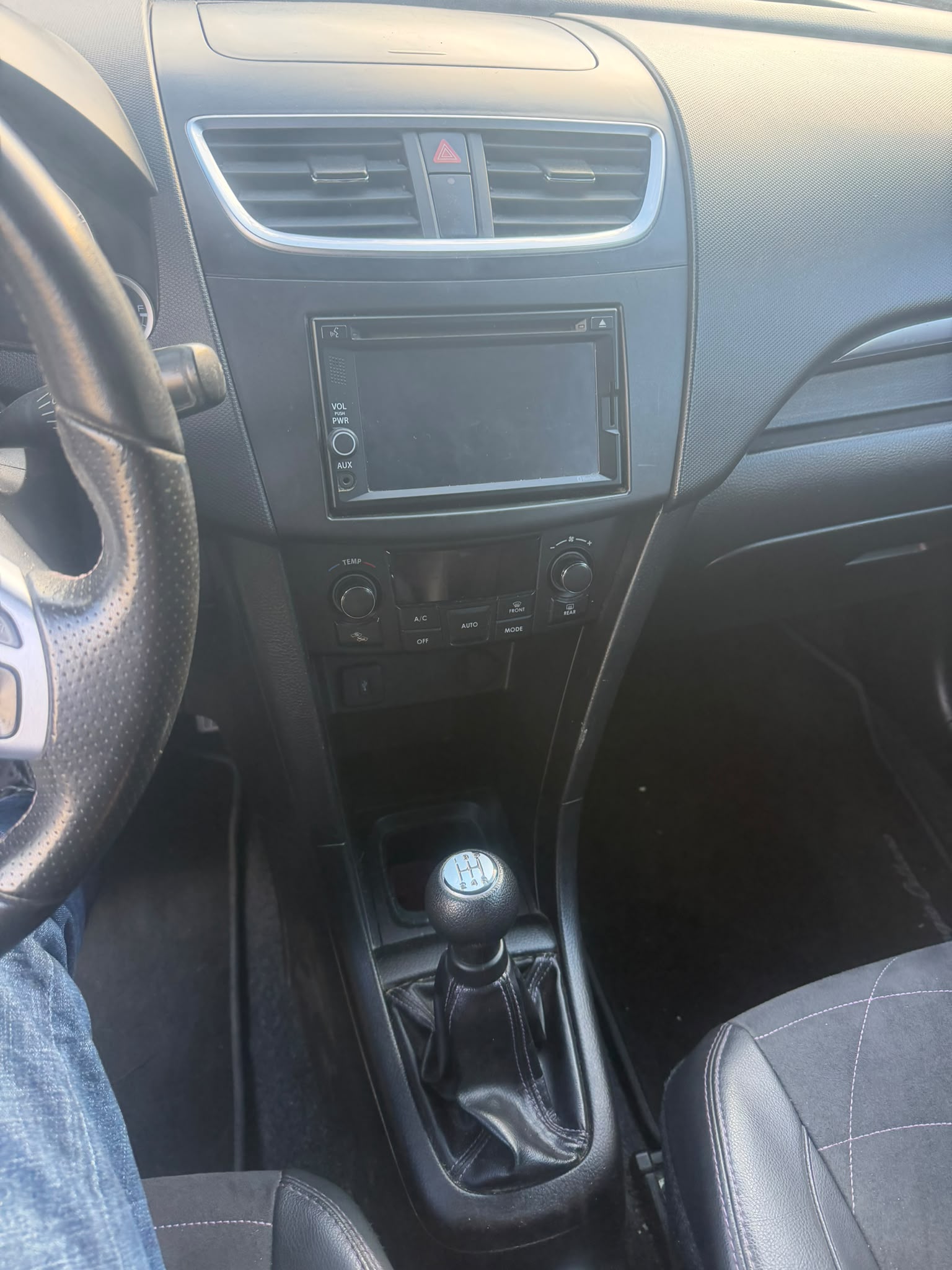SUZUKI Swift 1.2i 16V Compact Top 4x4-image-5