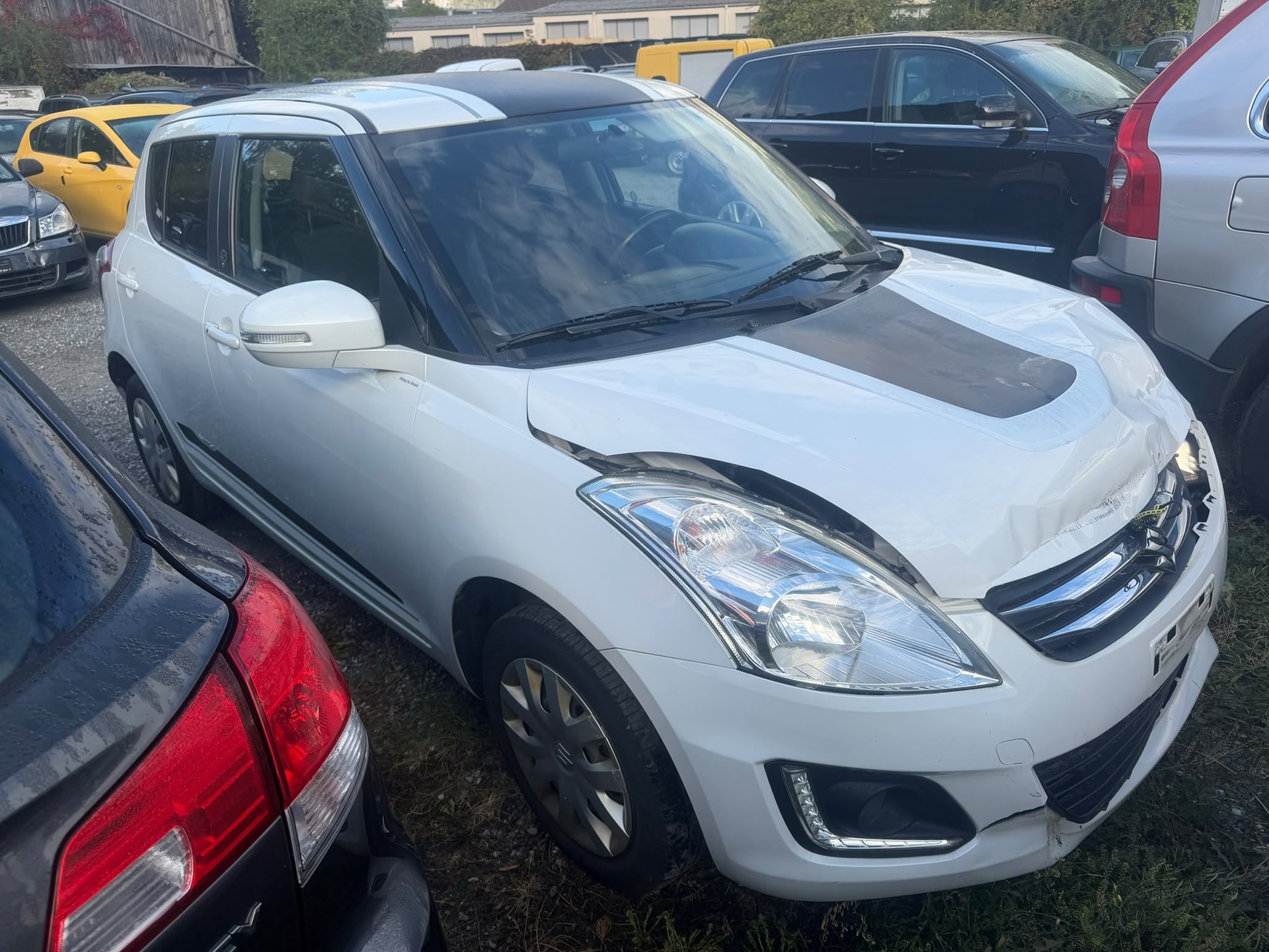 SUZUKI Swift 1.2i 16V Compact Top 4x4-image-0