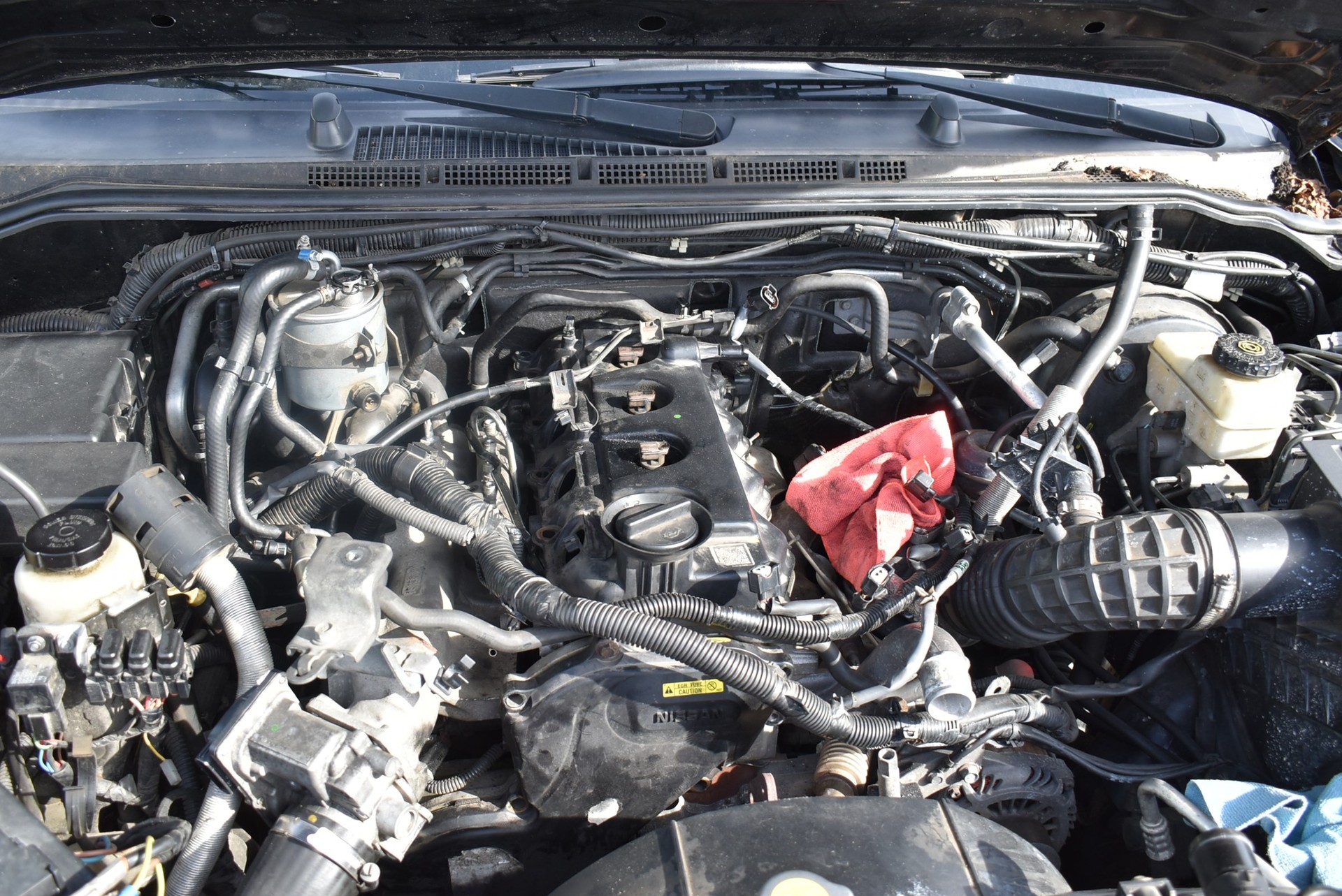 NISSAN Navara Double Cab SE 2.5 dCi 4WD-image-11