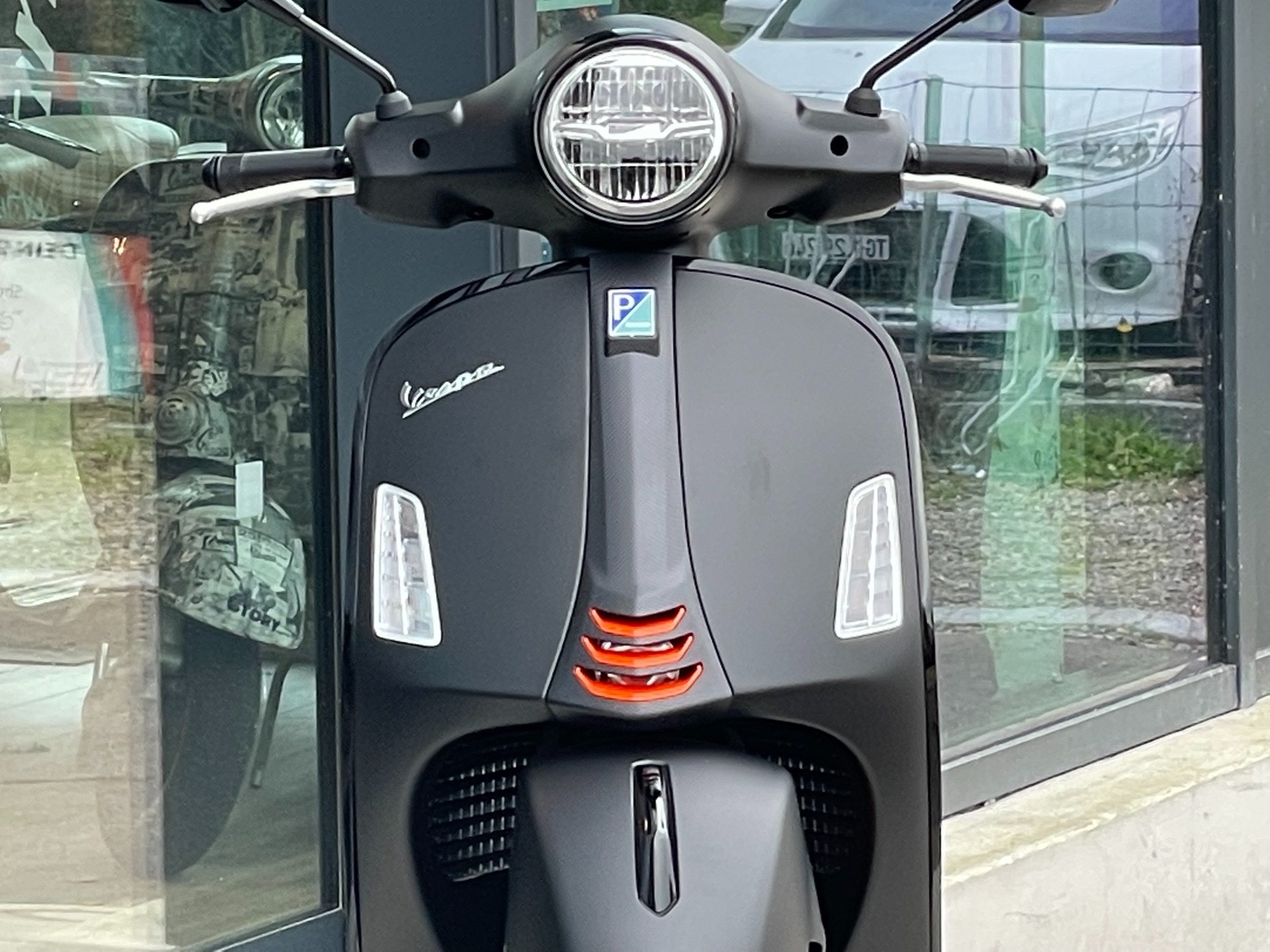 PIAGGIO Vespa GTS 310 Super Sport ABS-image-2