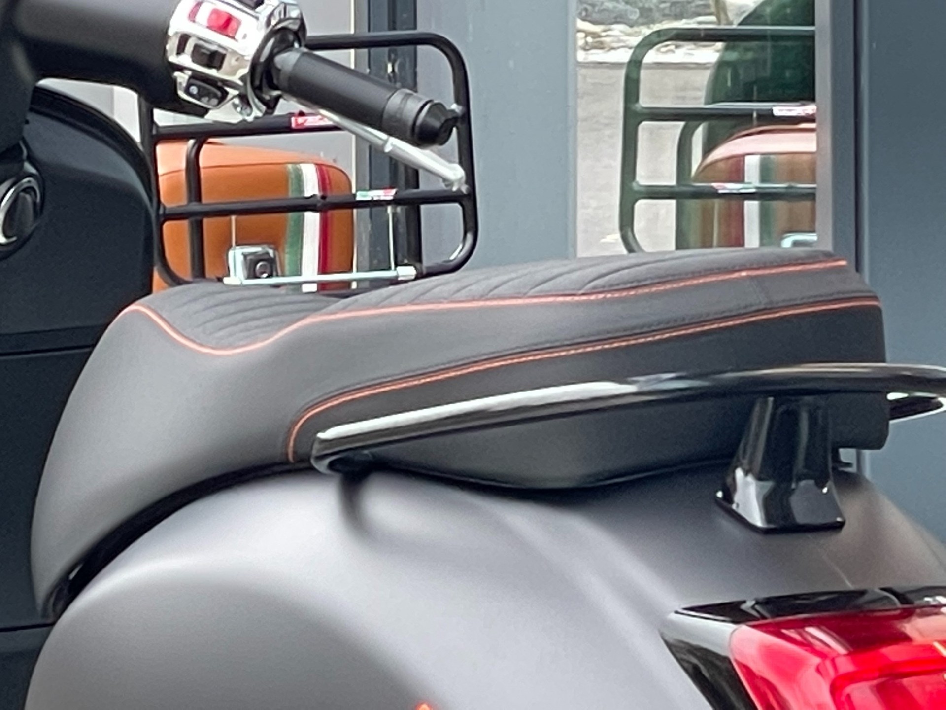 PIAGGIO Vespa GTS 310 Super Sport ABS-image-4