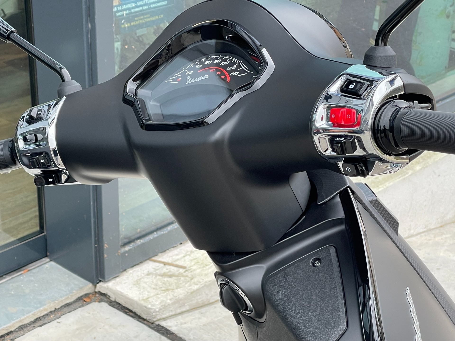 PIAGGIO Vespa GTS 310 Super Sport ABS-image-7