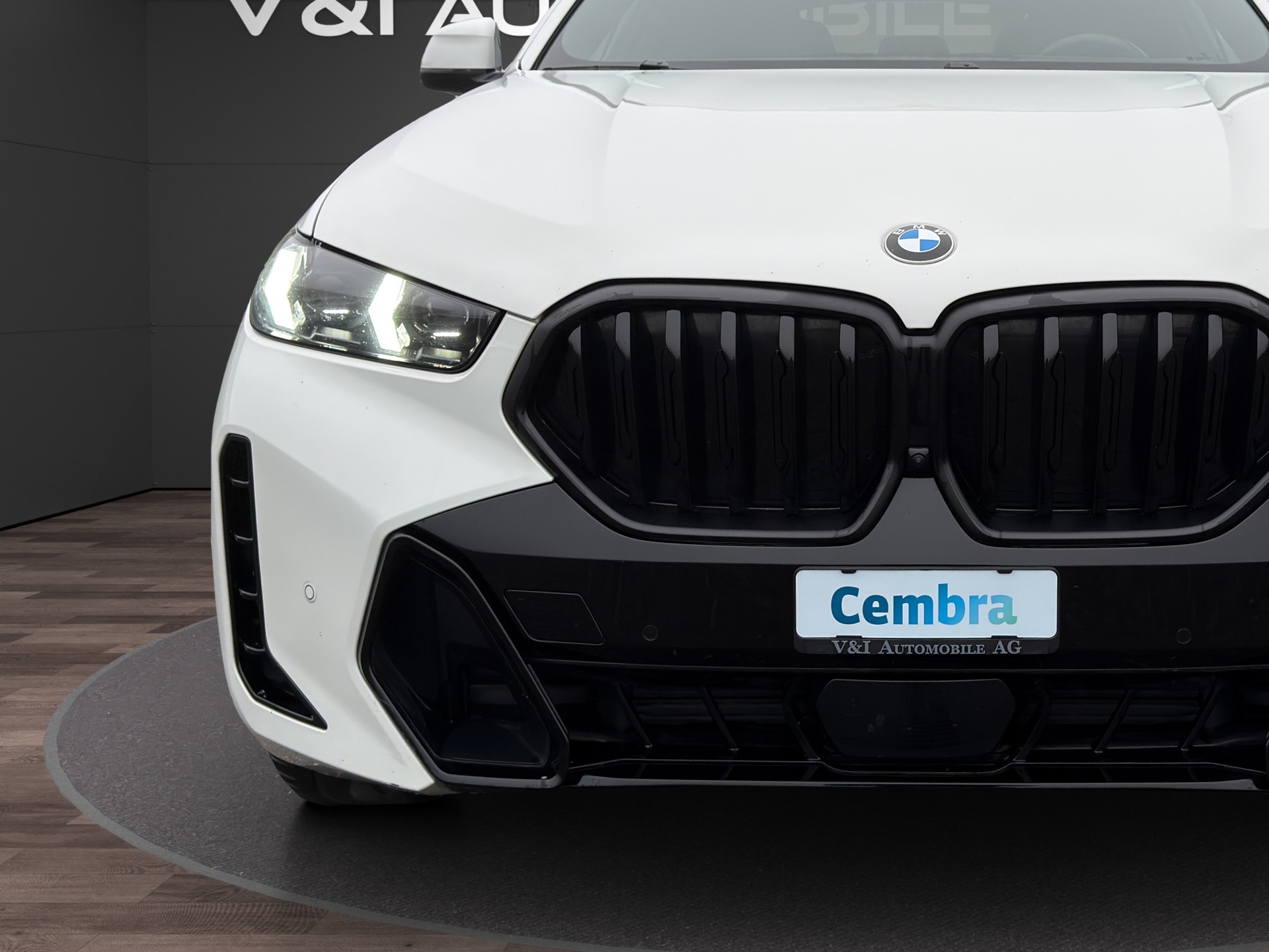 BMW X6 xDrive 48V 30d M Sport Pro Steptronic-image-8
