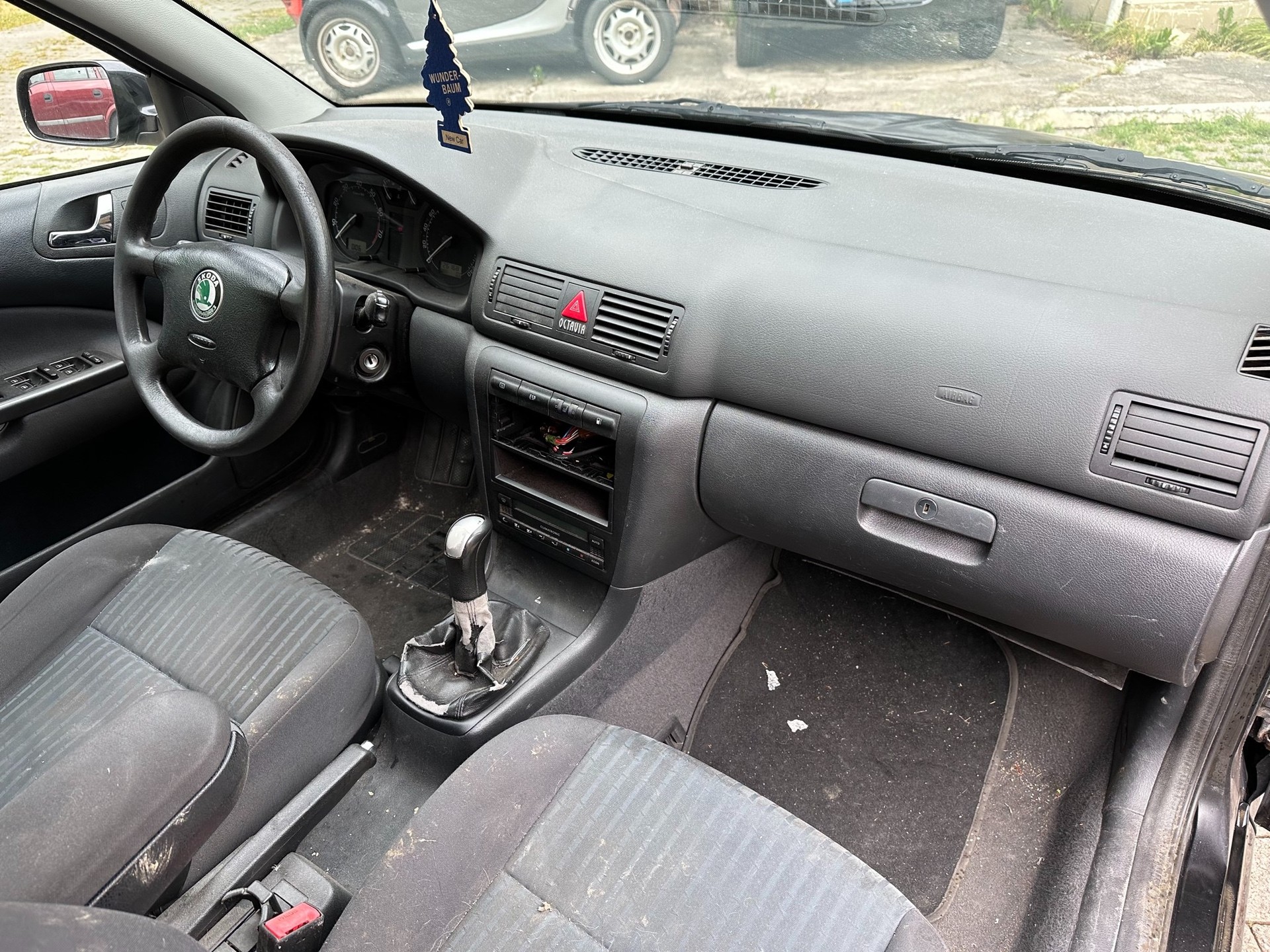 SKODA Octavia 1.8 Turbo Drive 4x4 FIXPREIS-image-11