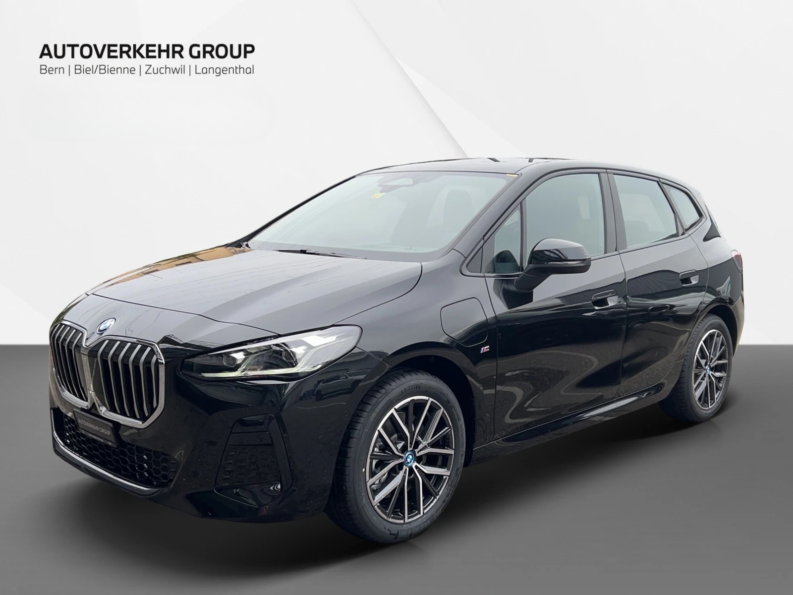 BMW 230e xDrive Active Tourer M Sport-image-0