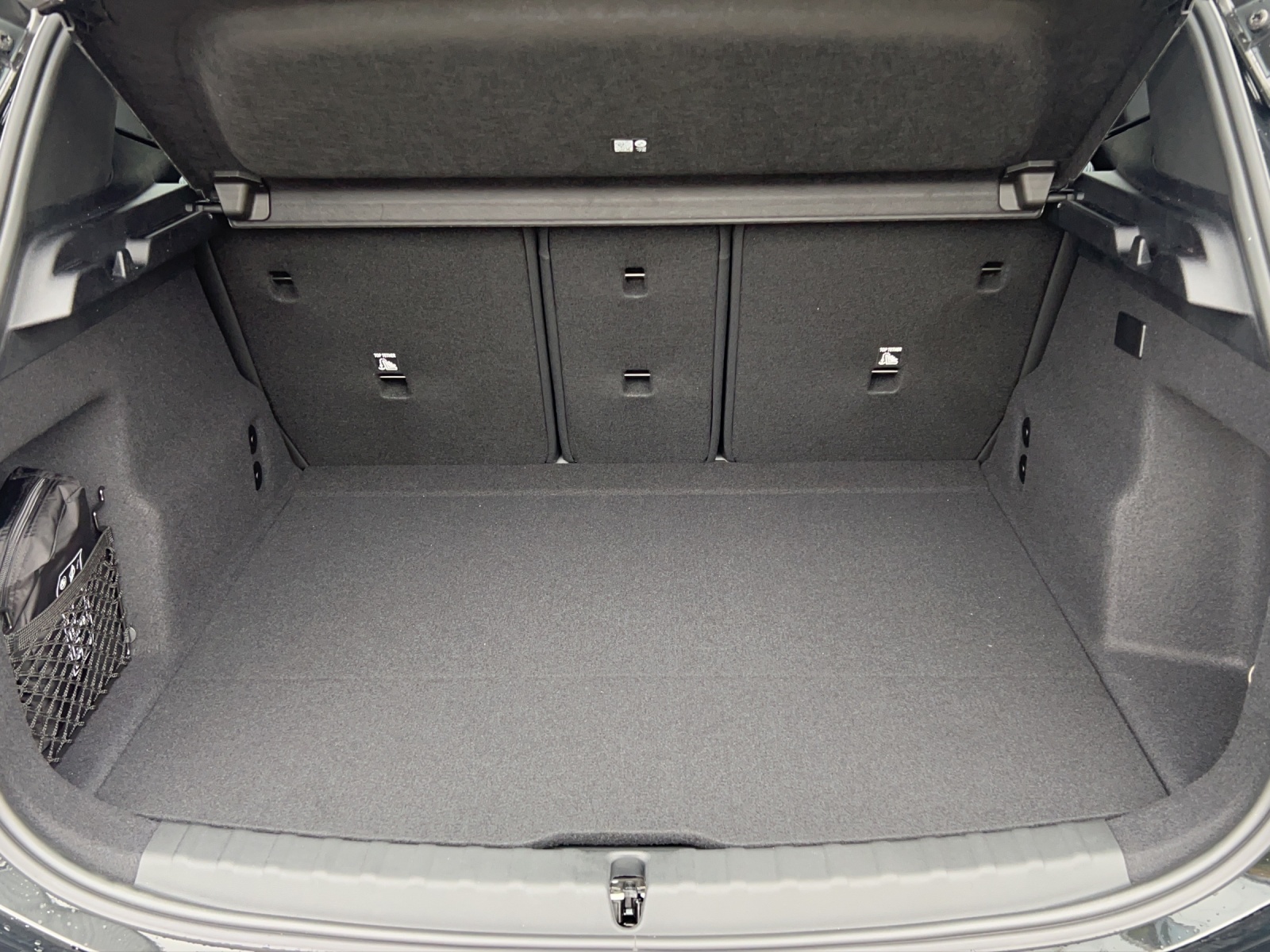 BMW 230e xDrive Active Tourer M Sport-image-12